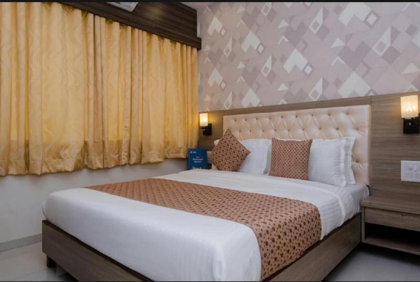Time Gold Near Domestics Airport Mumbai