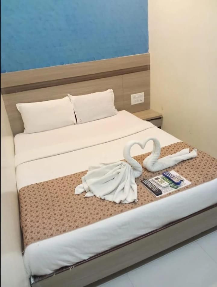 Guest house Time Gold Near Domestics Airport