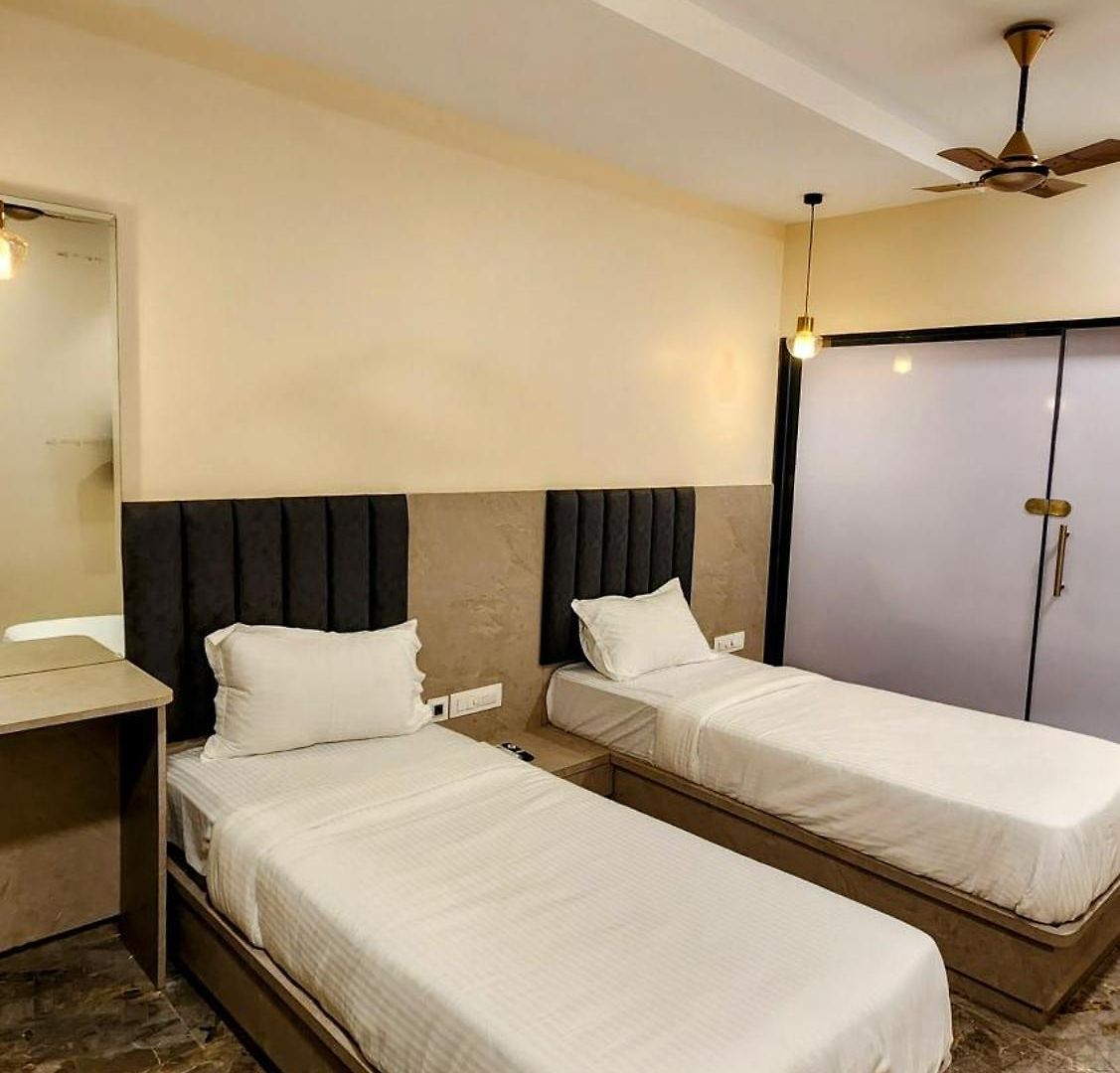 Hotel Peace International 3*