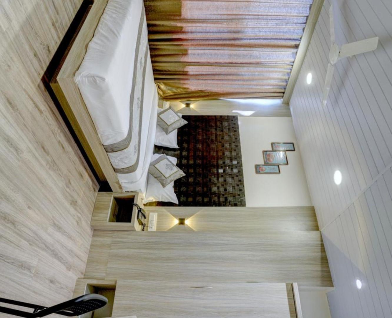 Guest house Arts International