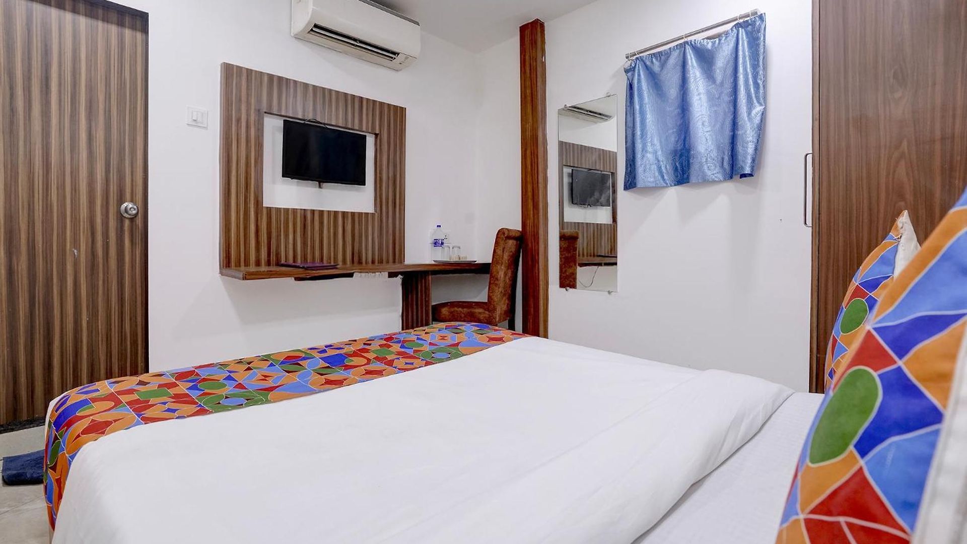 New Blue Sapphire Residency