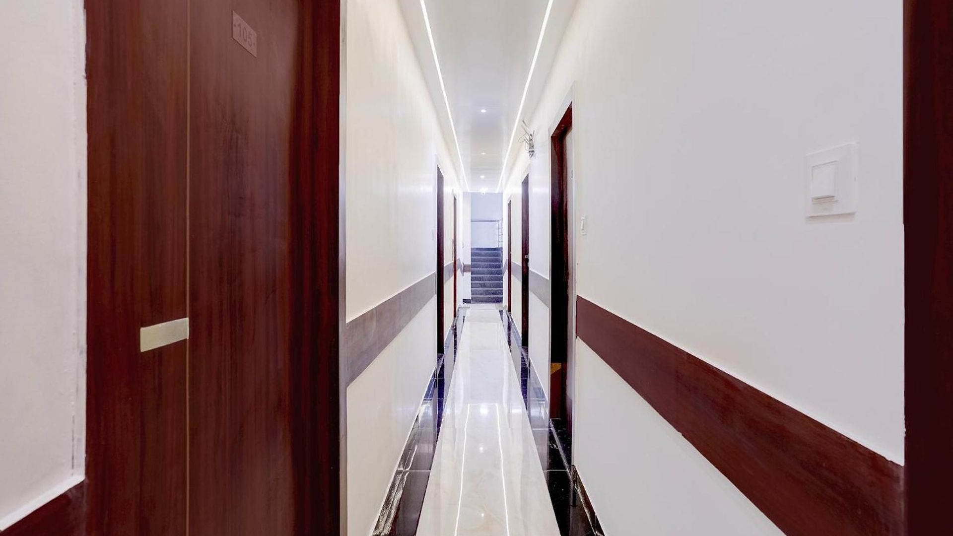 New Blue Sapphire Residency Hotel 3*