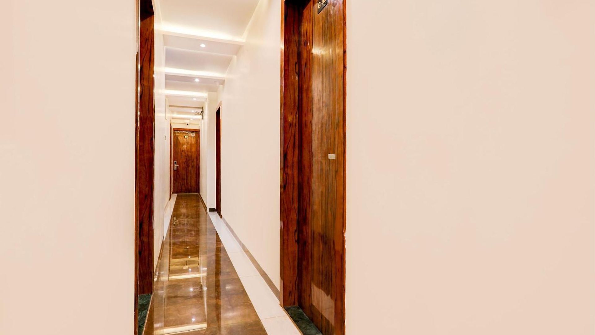 O Akshay Hotel 4*