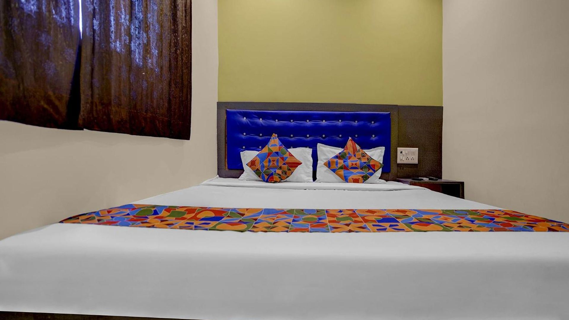 Hotel Via Shera Residency 2*