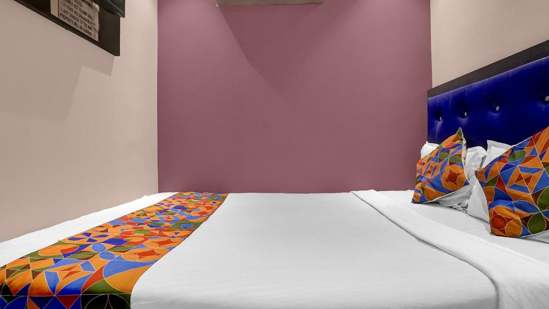 Via Shera Residency Hotel