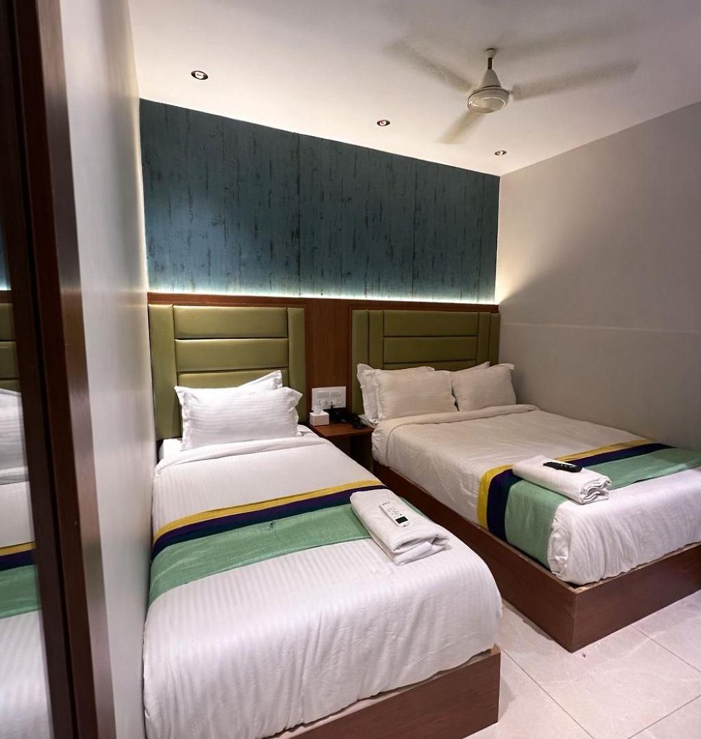 Ruby Hotel 2*