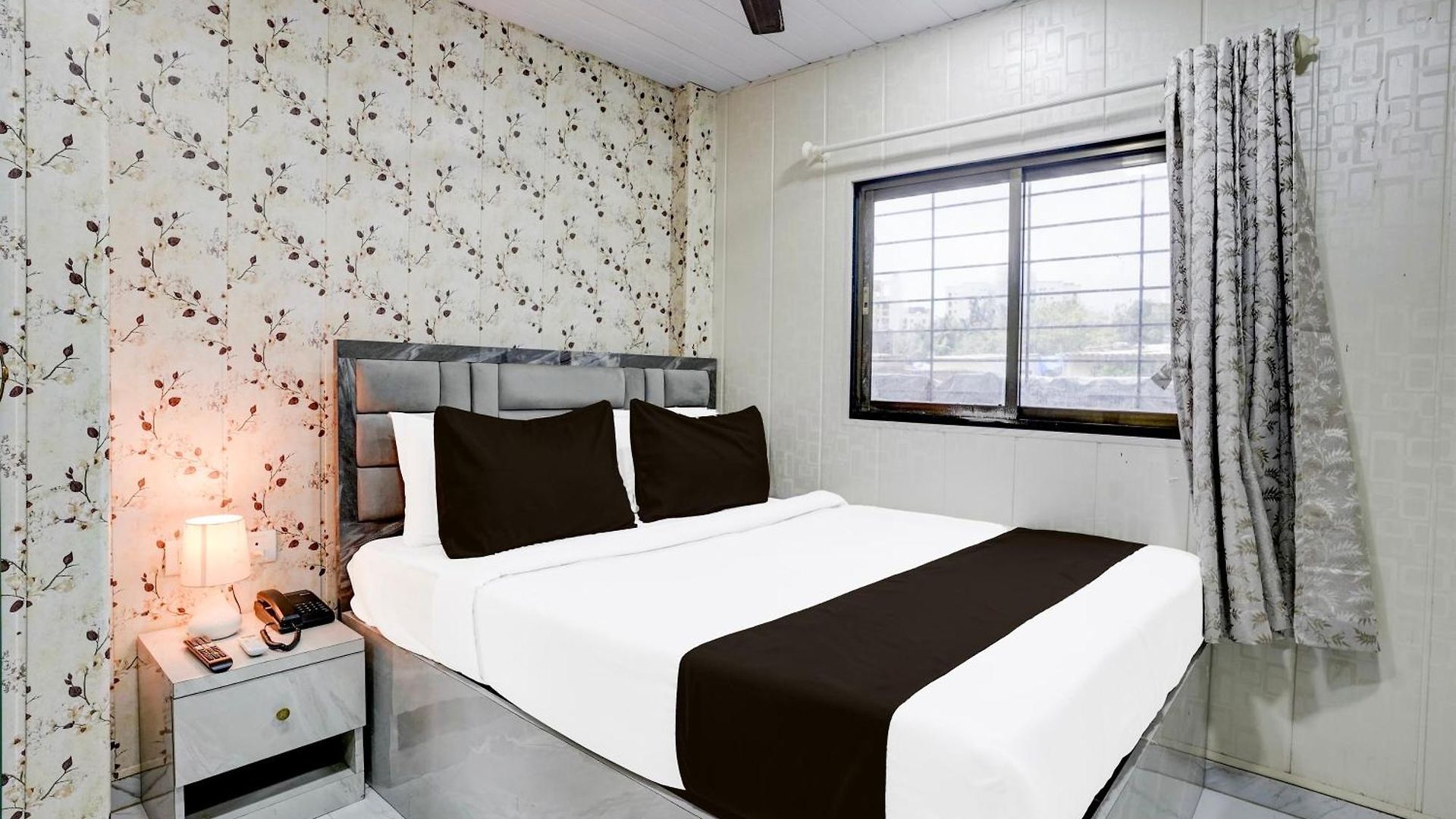 Fabhotel Hans Residency 3* Mumbai
