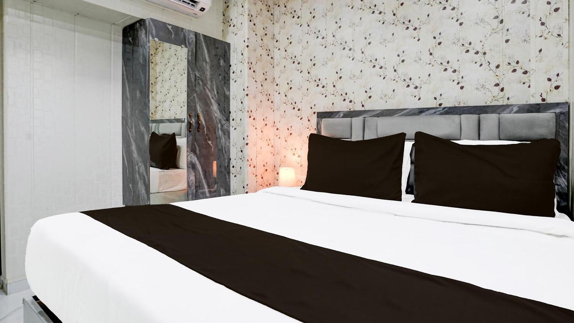Fabhotel Hans Residency Hotel Mumbai