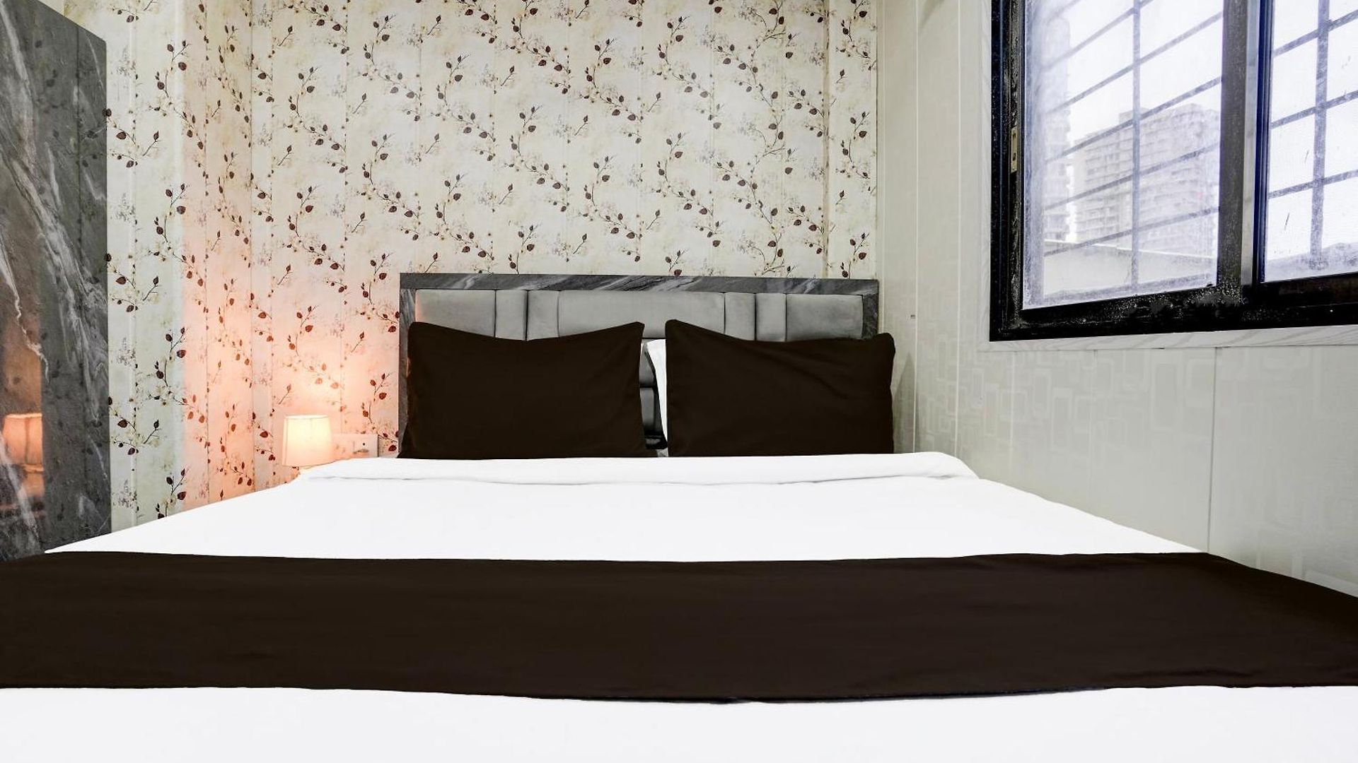 Hotel Fabhotel Hans Residency 3*