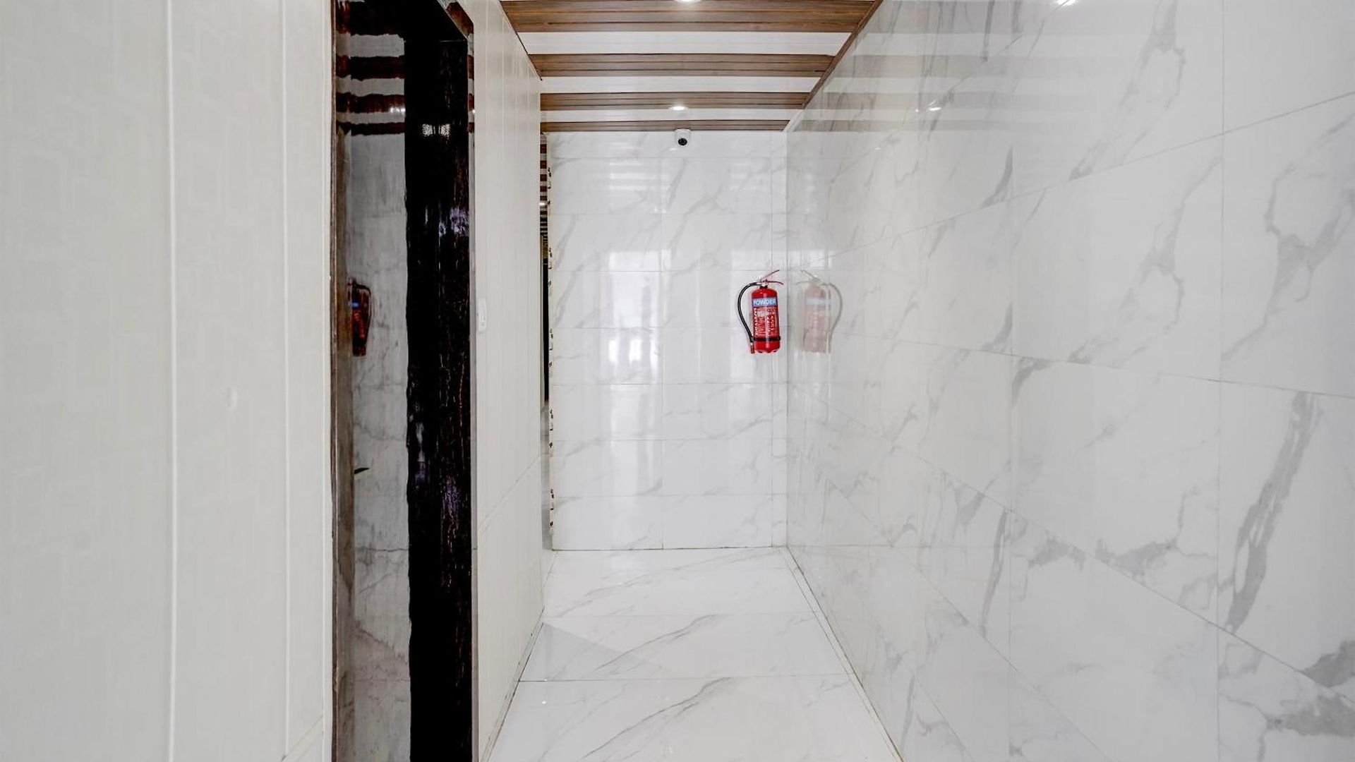 Hotel Fabhotel Hans Residency Mumbai