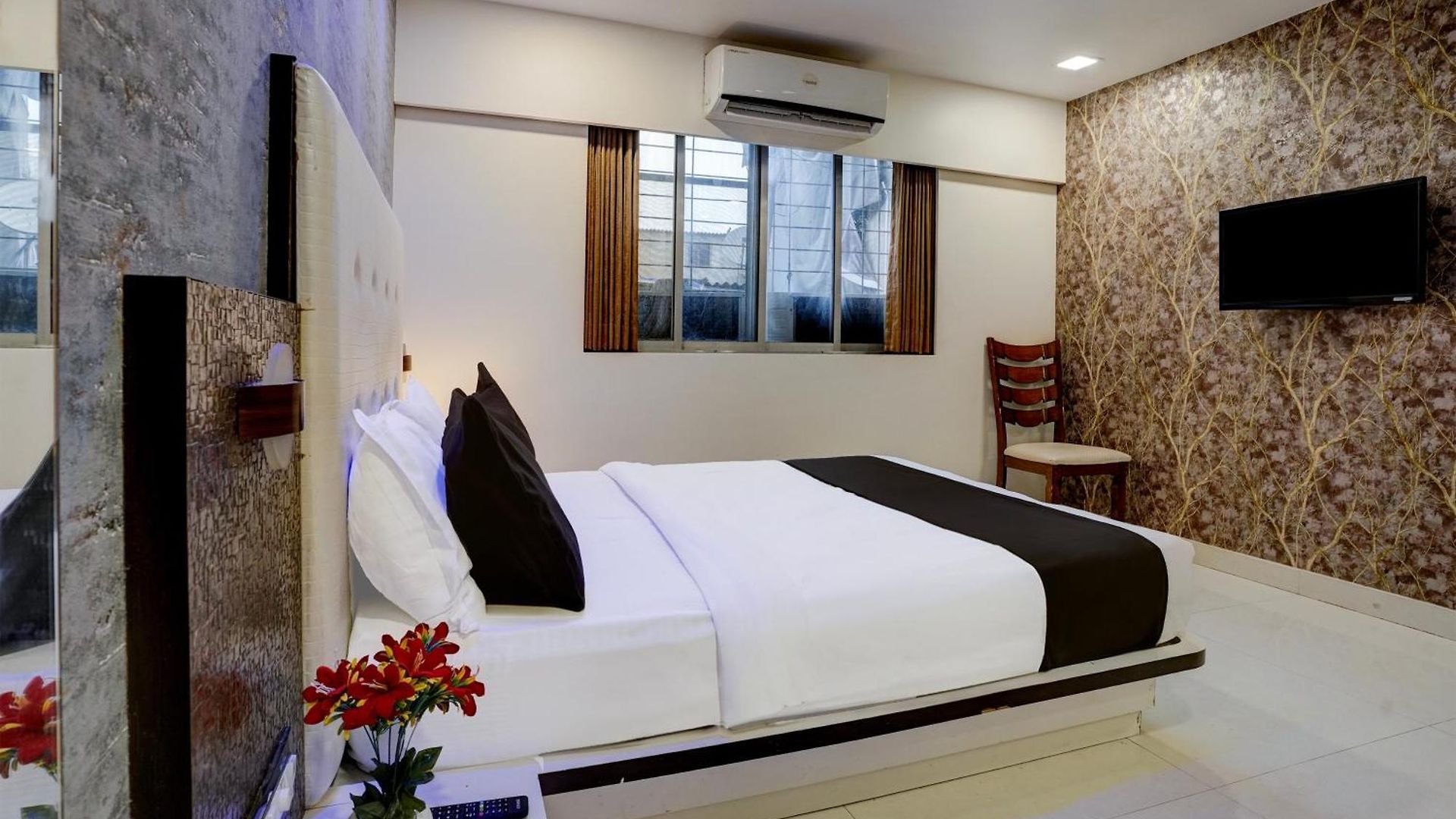 Hotel O Golden Star