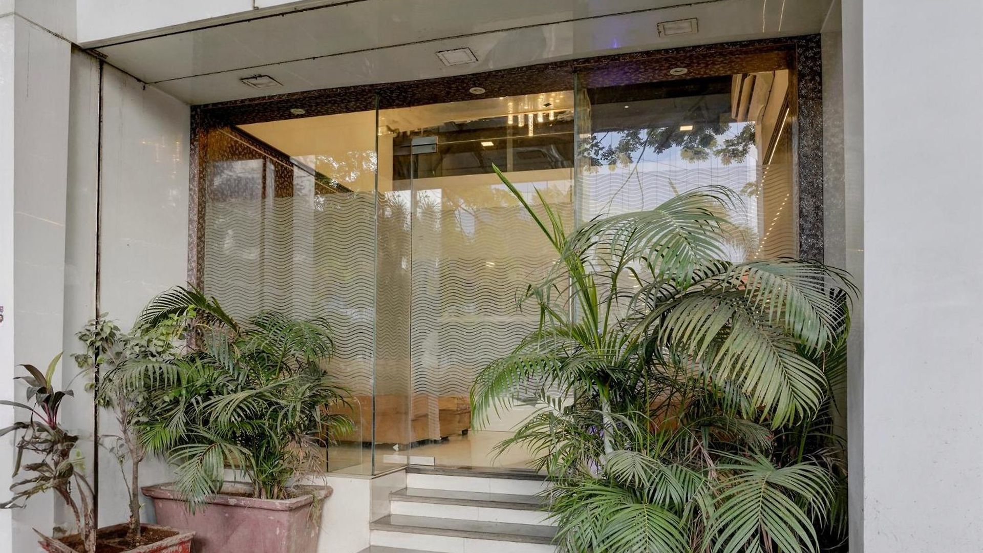 O Golden Star Hotel Mumbai