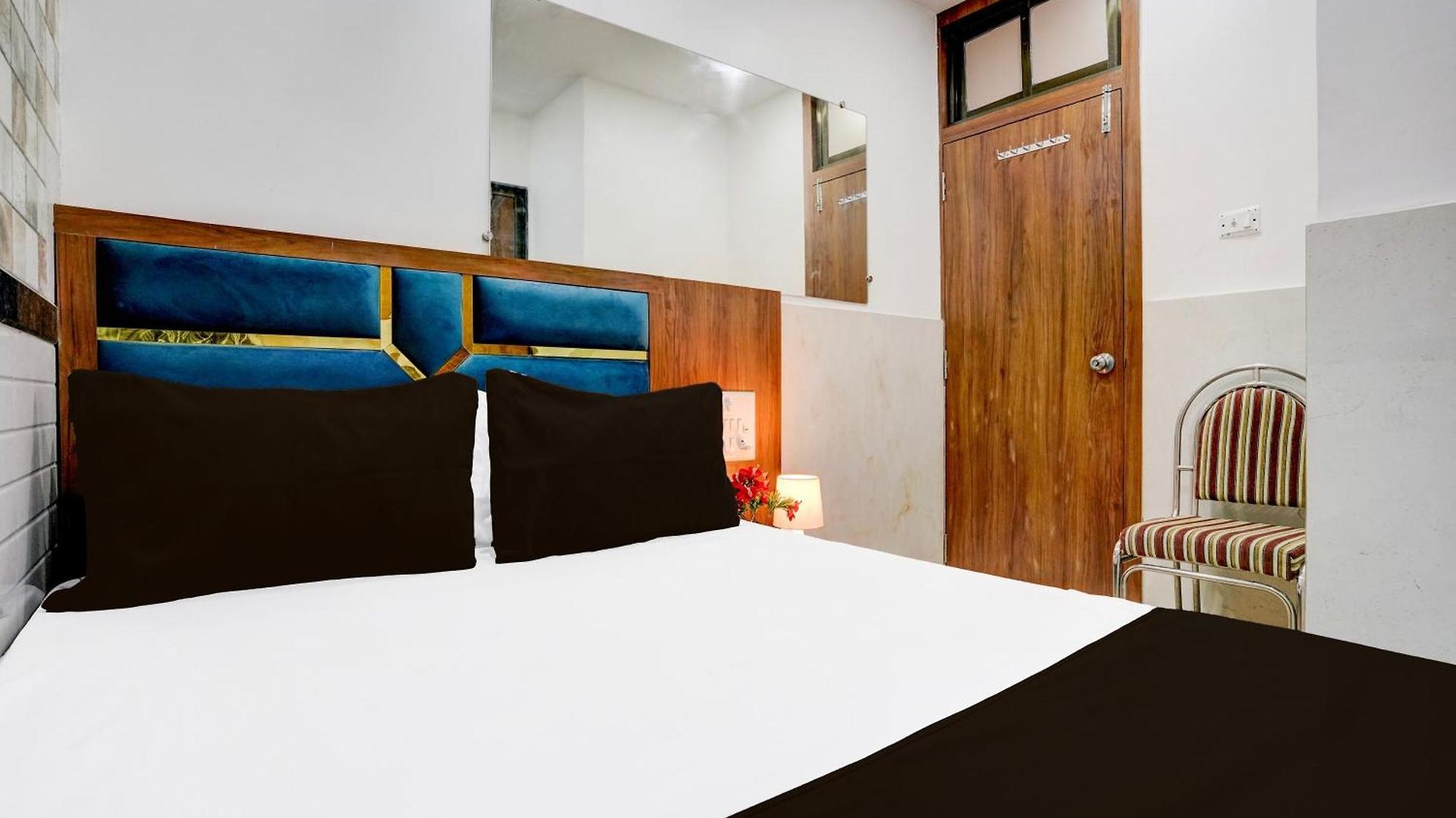 O Radha Palace Hotel Mumbai