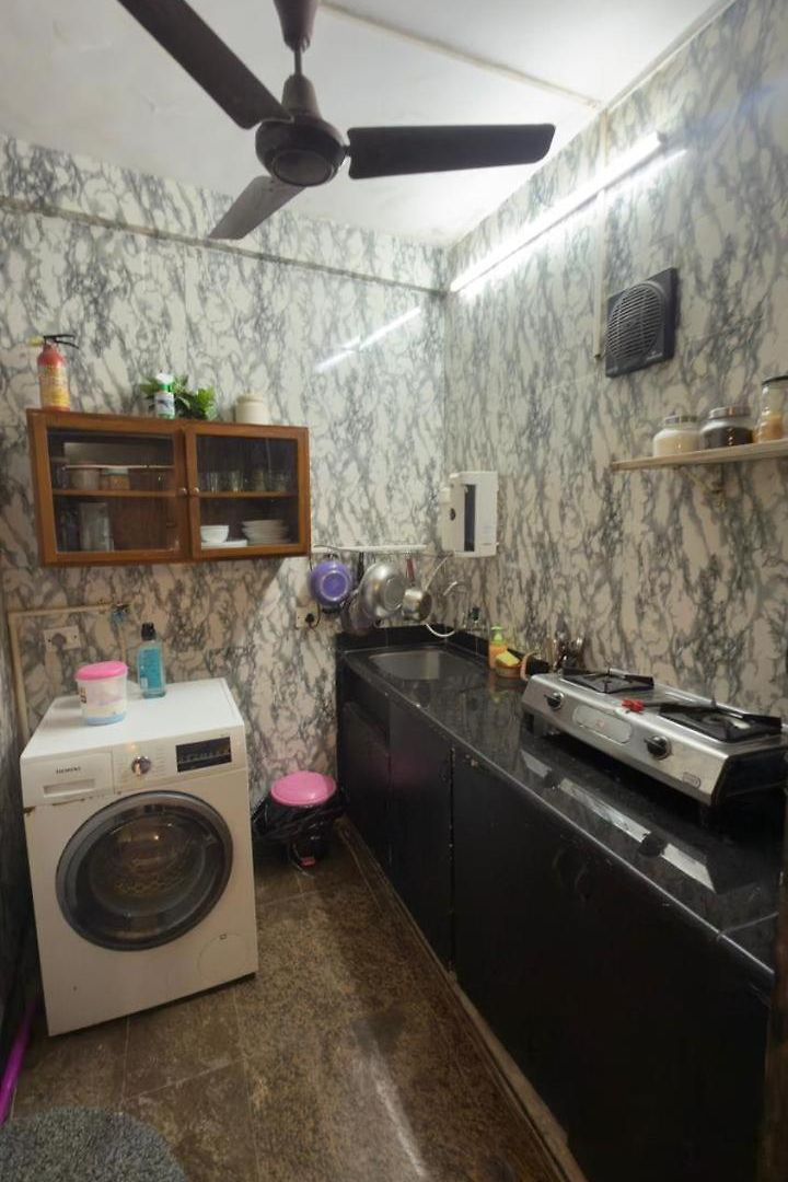 Independent Garden Cottage-bandra-carter Road * Mumbai