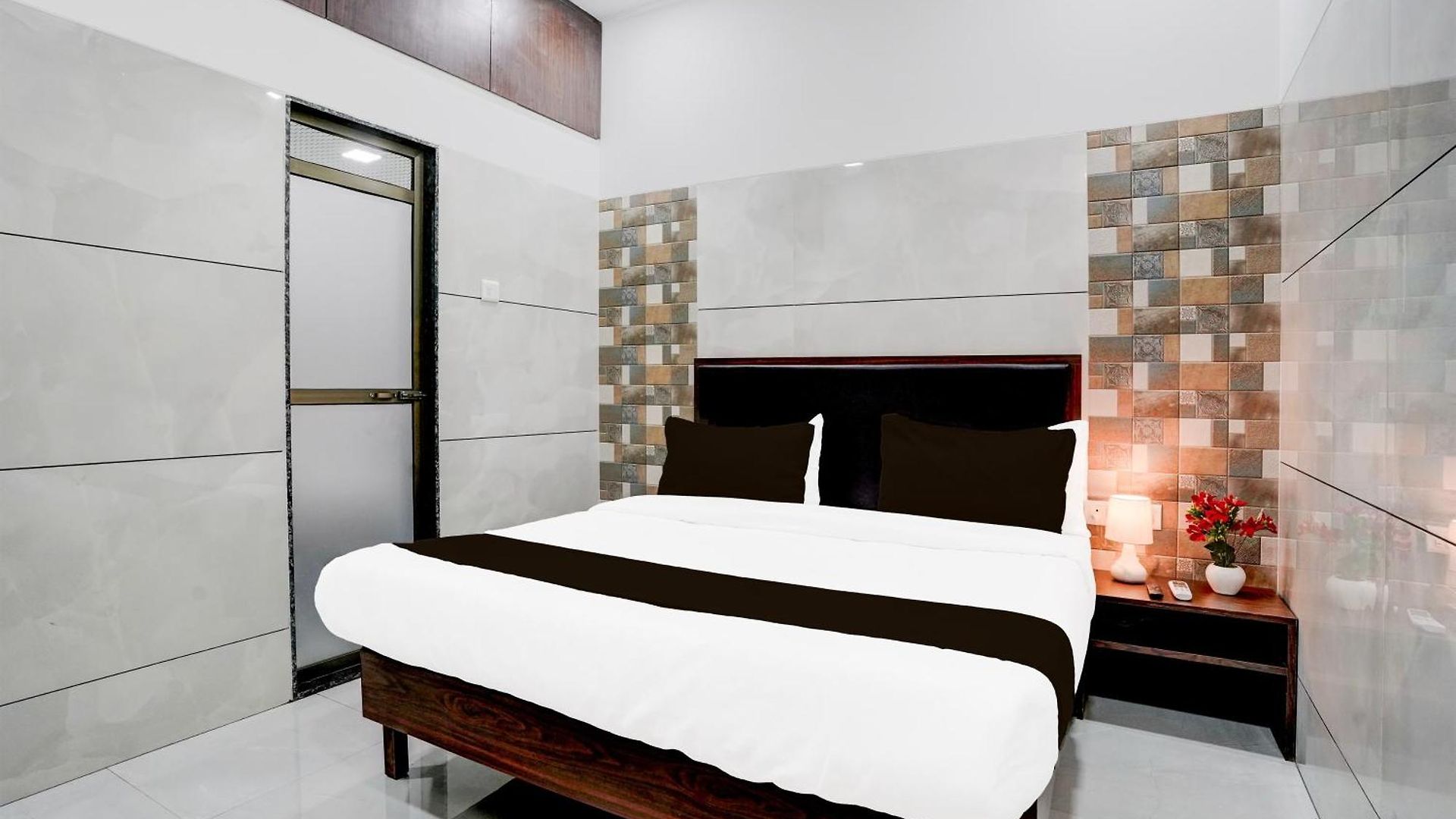 Hotel O Jyoti Residency Mumbai