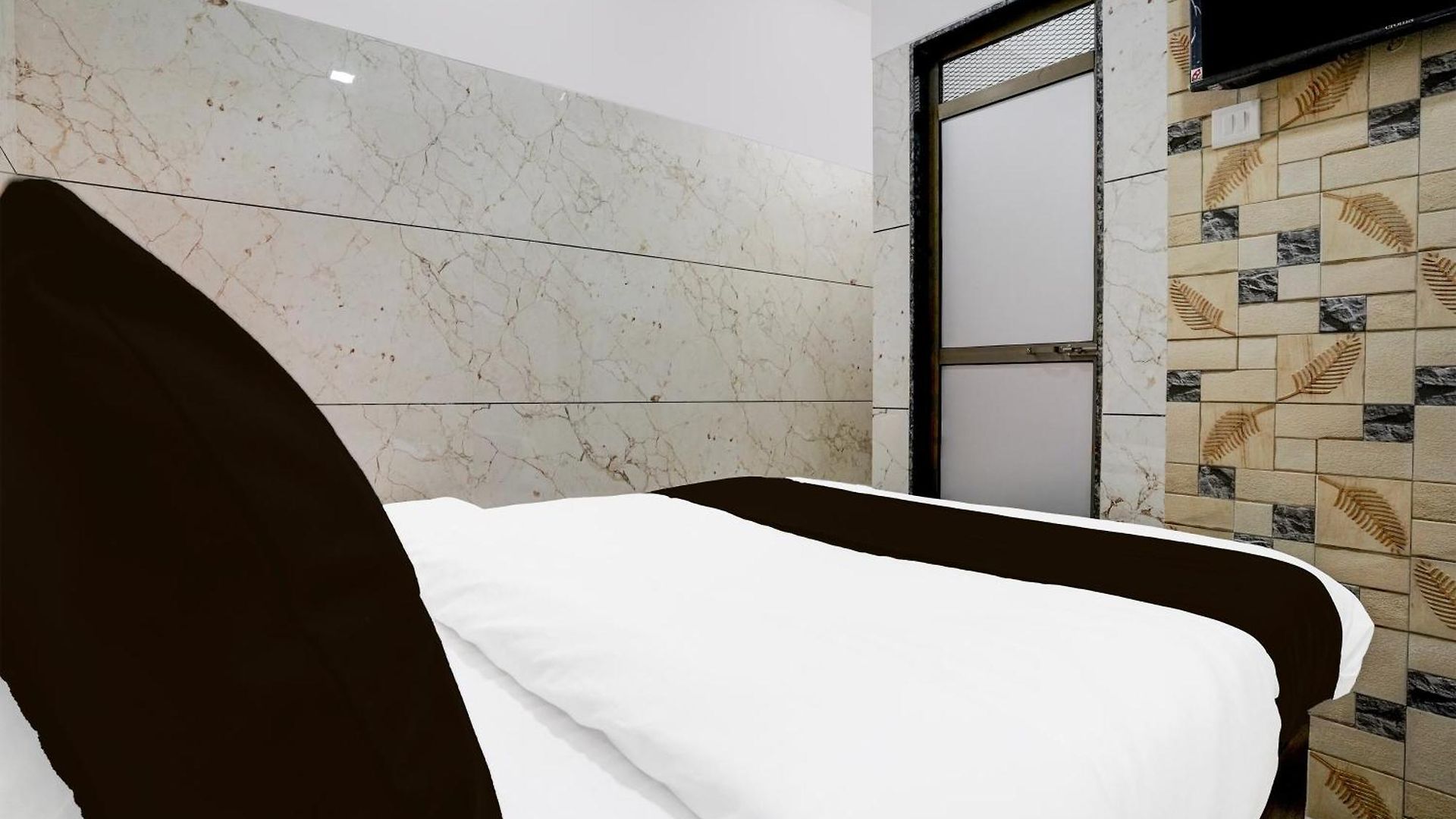 O Jyoti Residency Hotel