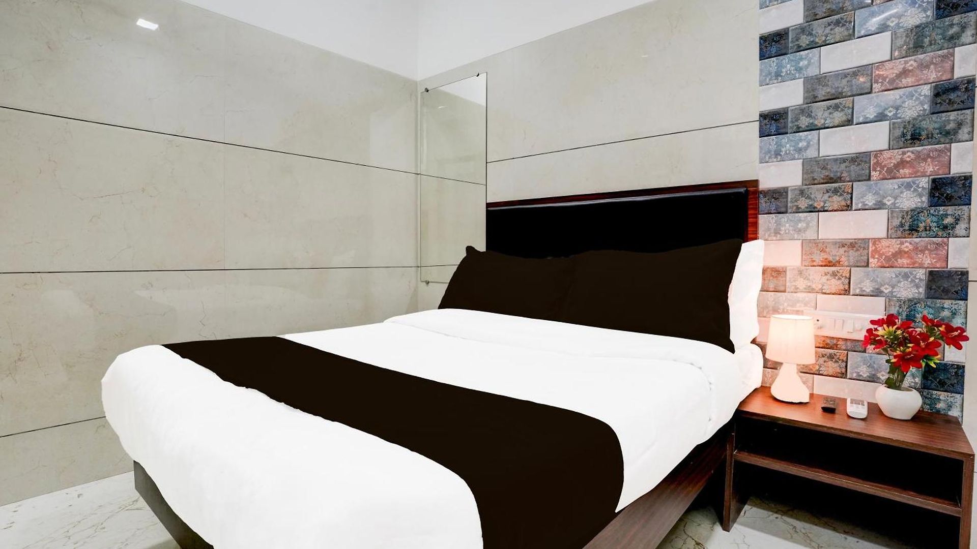 O Jyoti Residency 3*