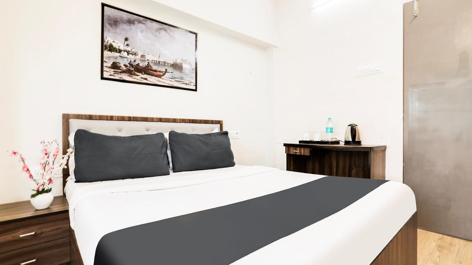 Hotel O Grand Imperial
