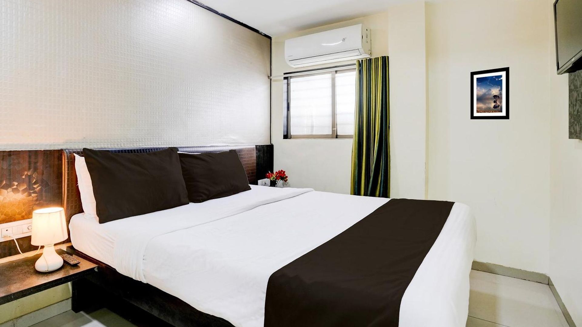 Hotel Golden Sagar - Kurla