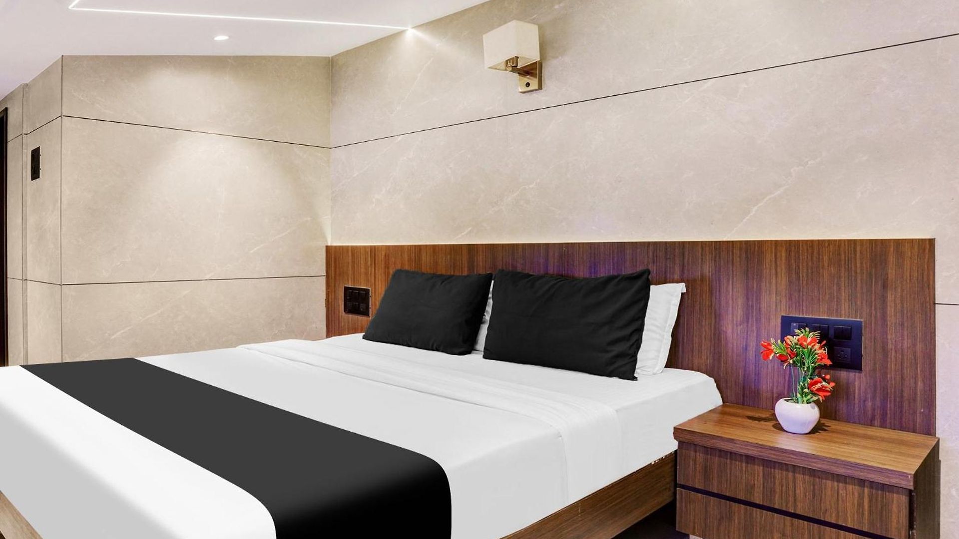 O Woodland Hotel 3*