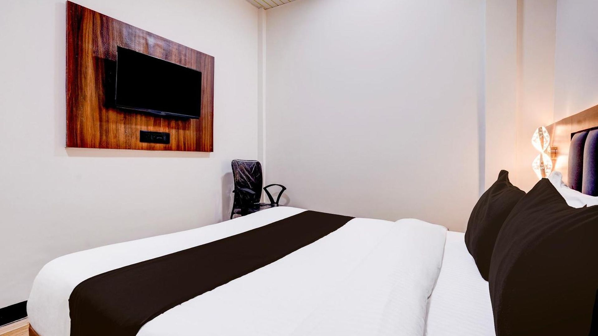 Super O Ananta 3* Mumbai
