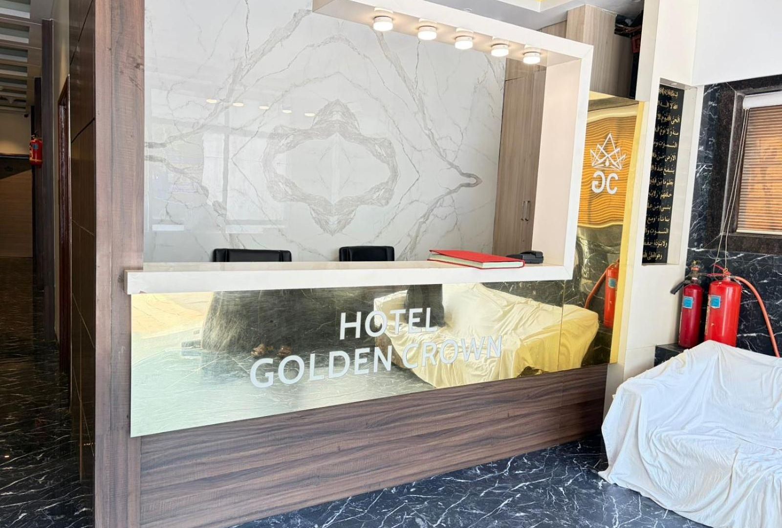 Guest house Golden Crown *