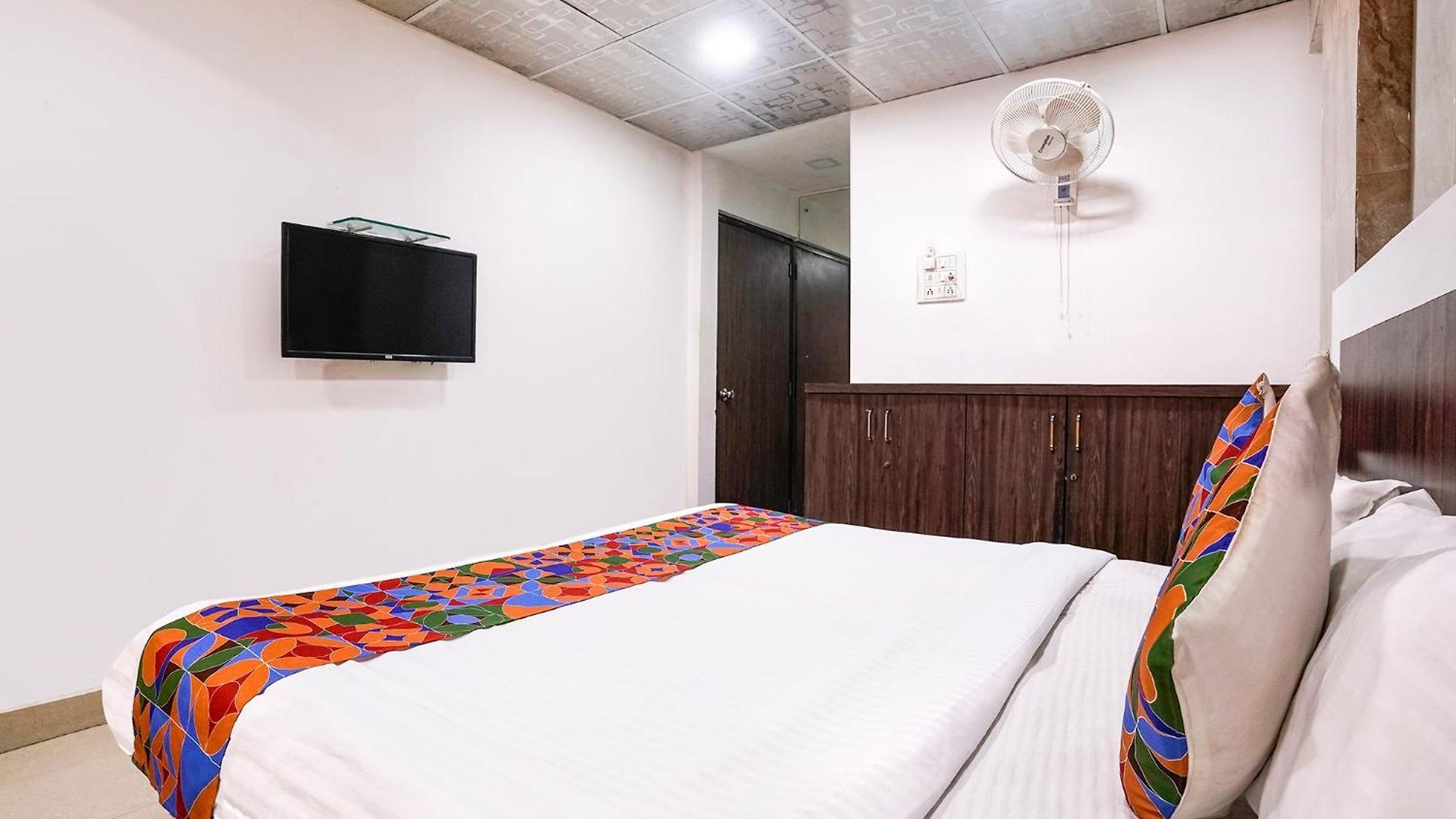 Via White Star Hotel