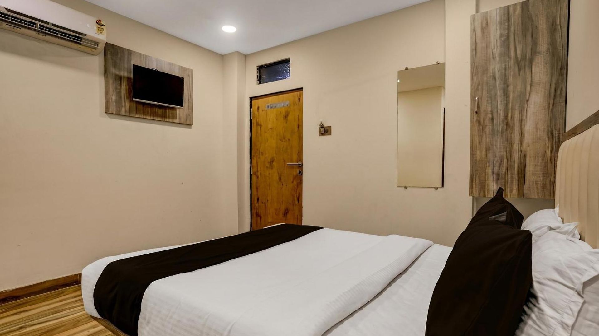 Collection O Bkc Kurla Formerly Pride Hotel 3*