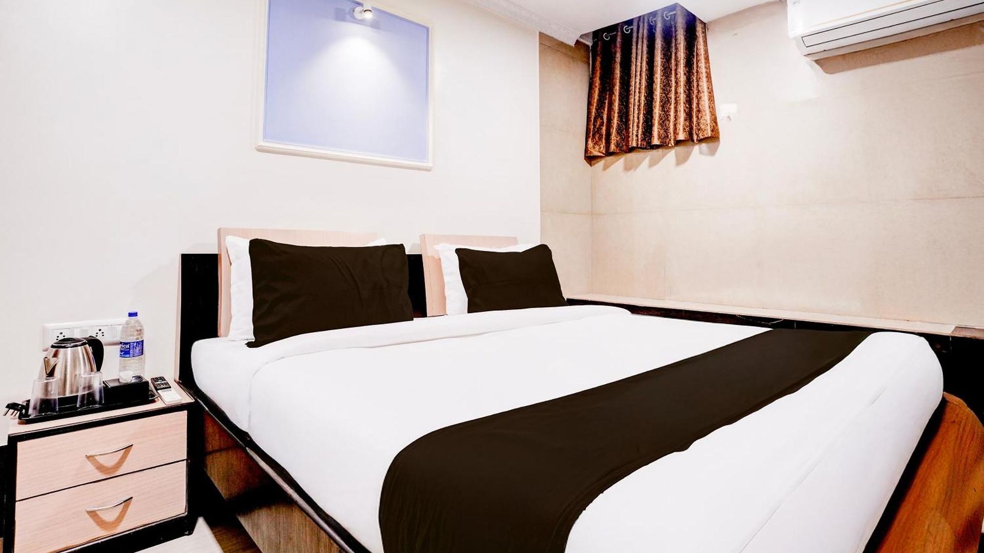 O Sunrise Executive Hotel