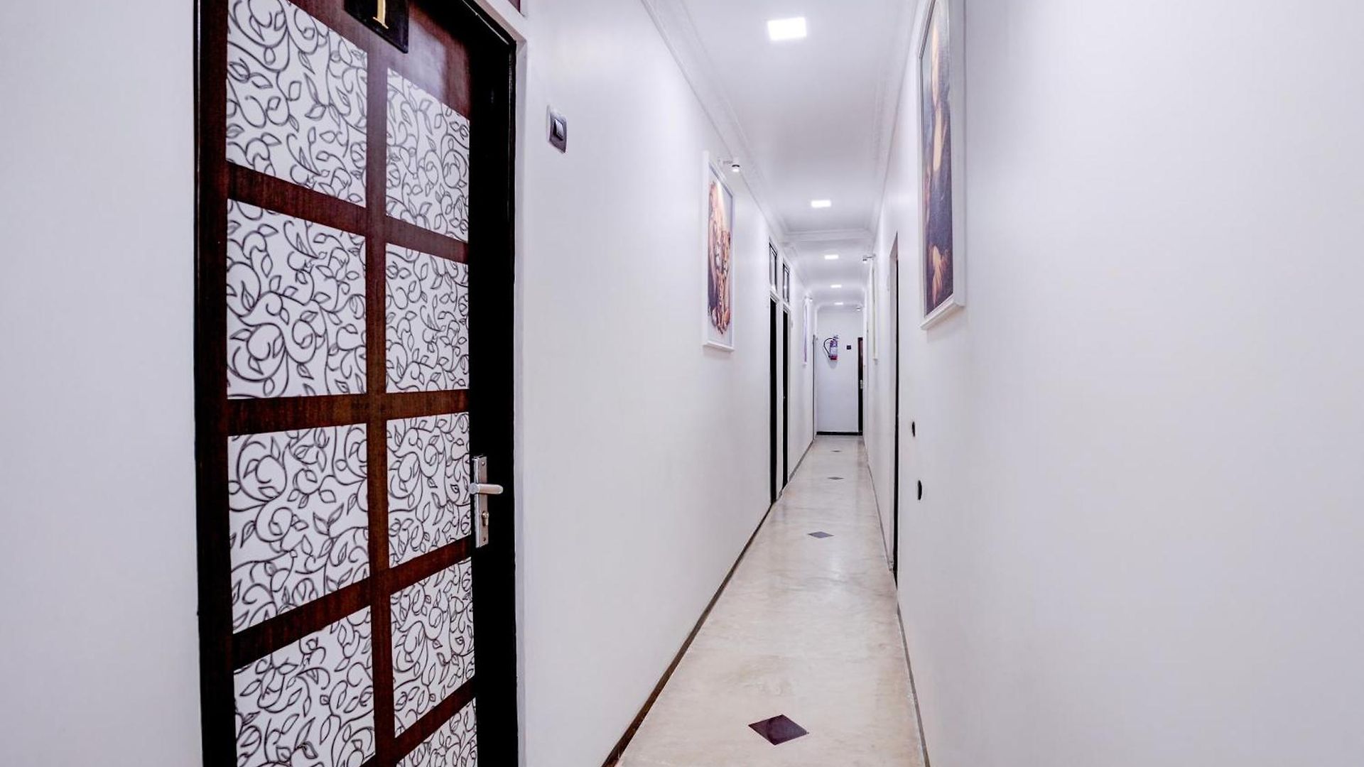 Hotel O Sunrise Executive Mumbai