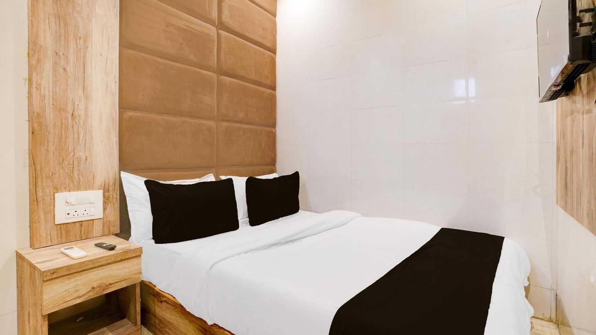 Hotel O New Firdous Mumbai