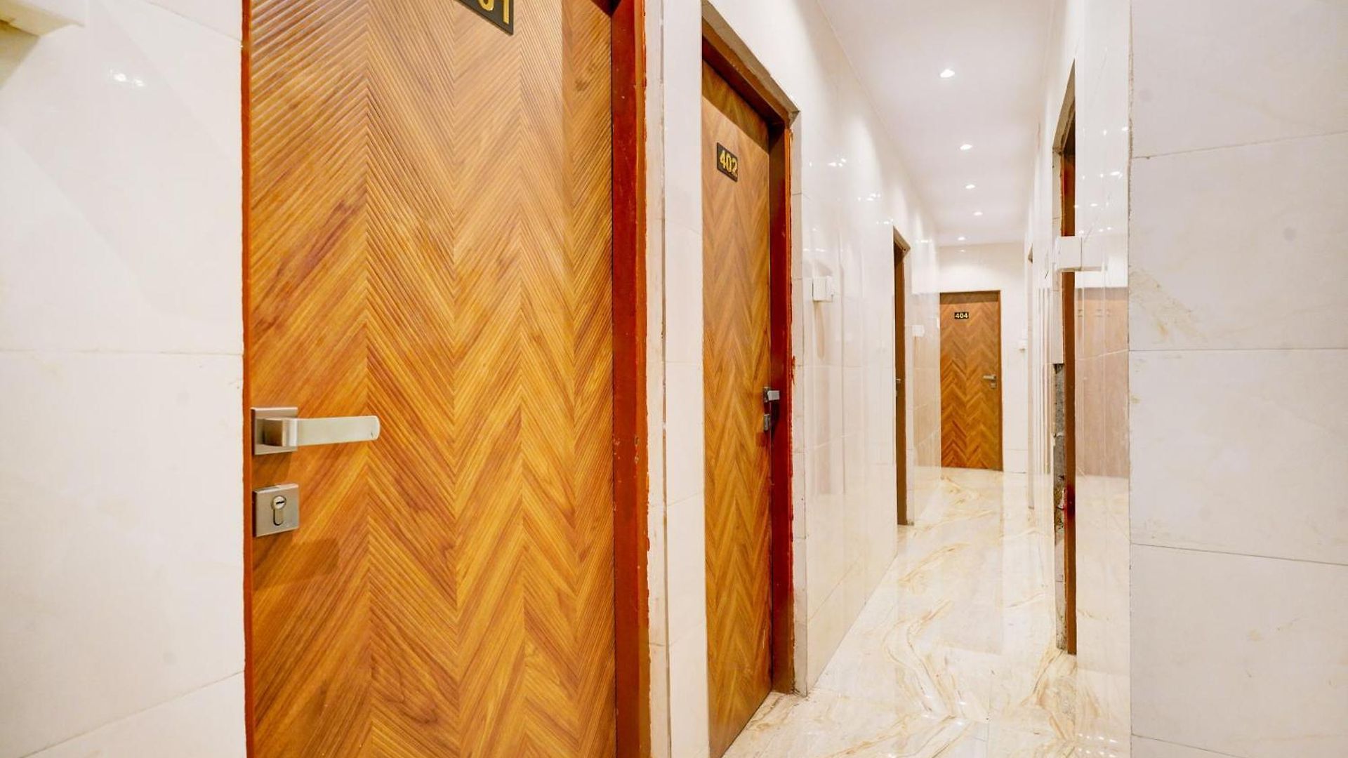 O New Firdous Hotel