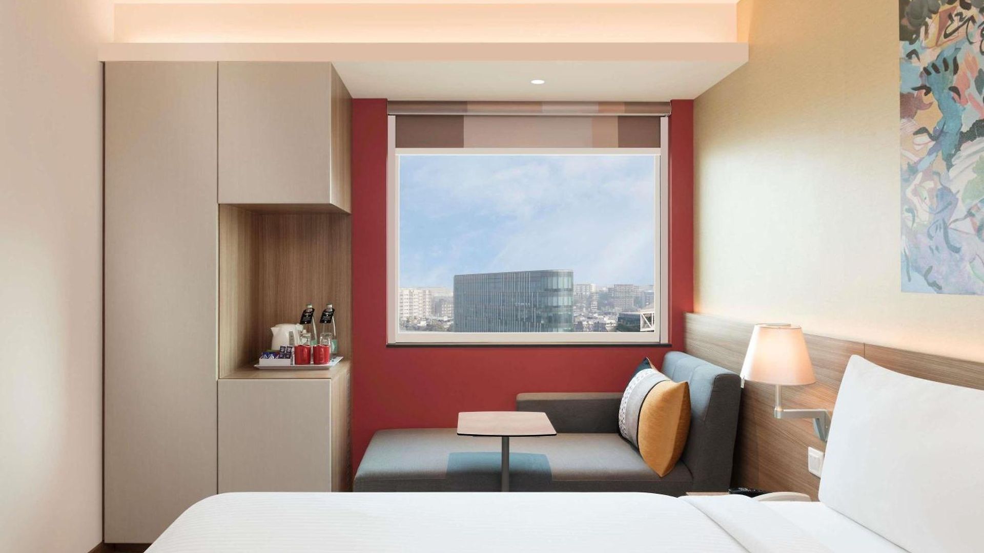 Ibis Bkc 4*