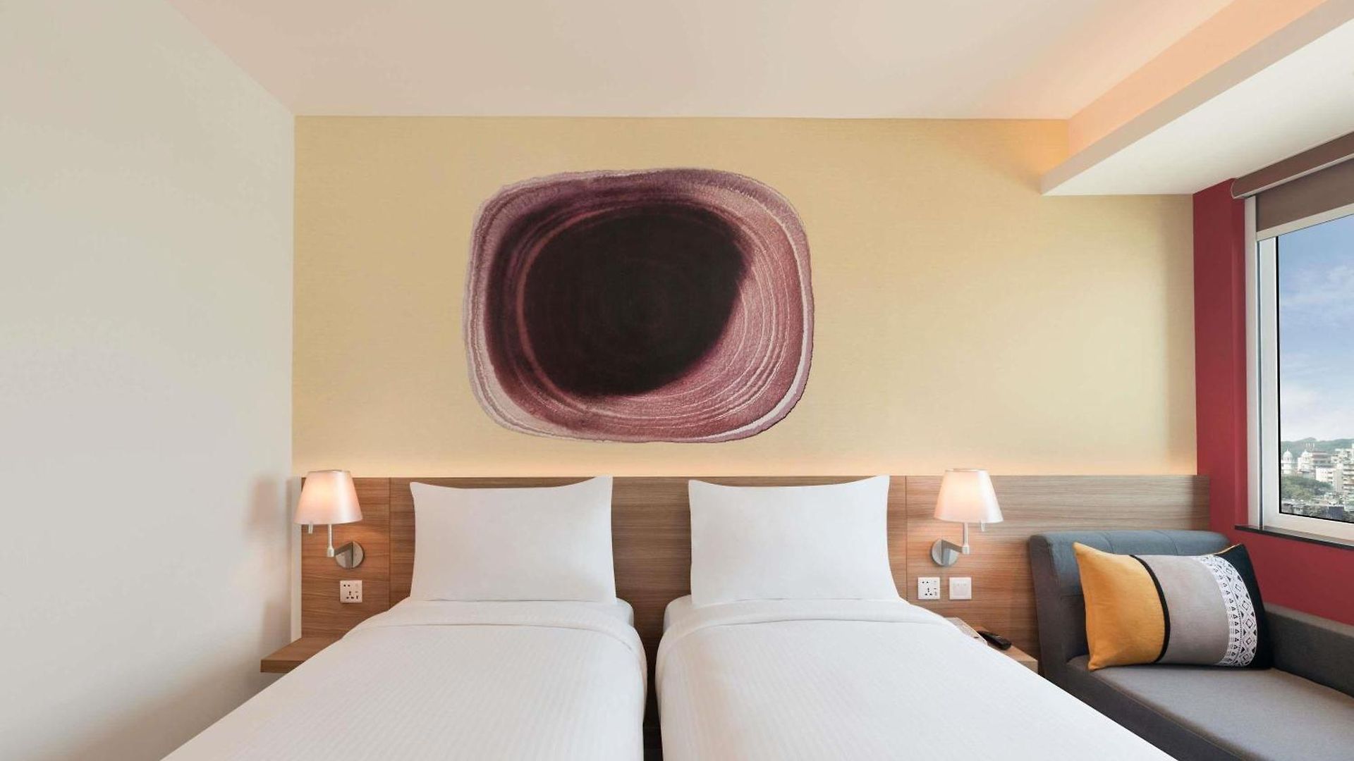Ibis Bkc Hotel 4*