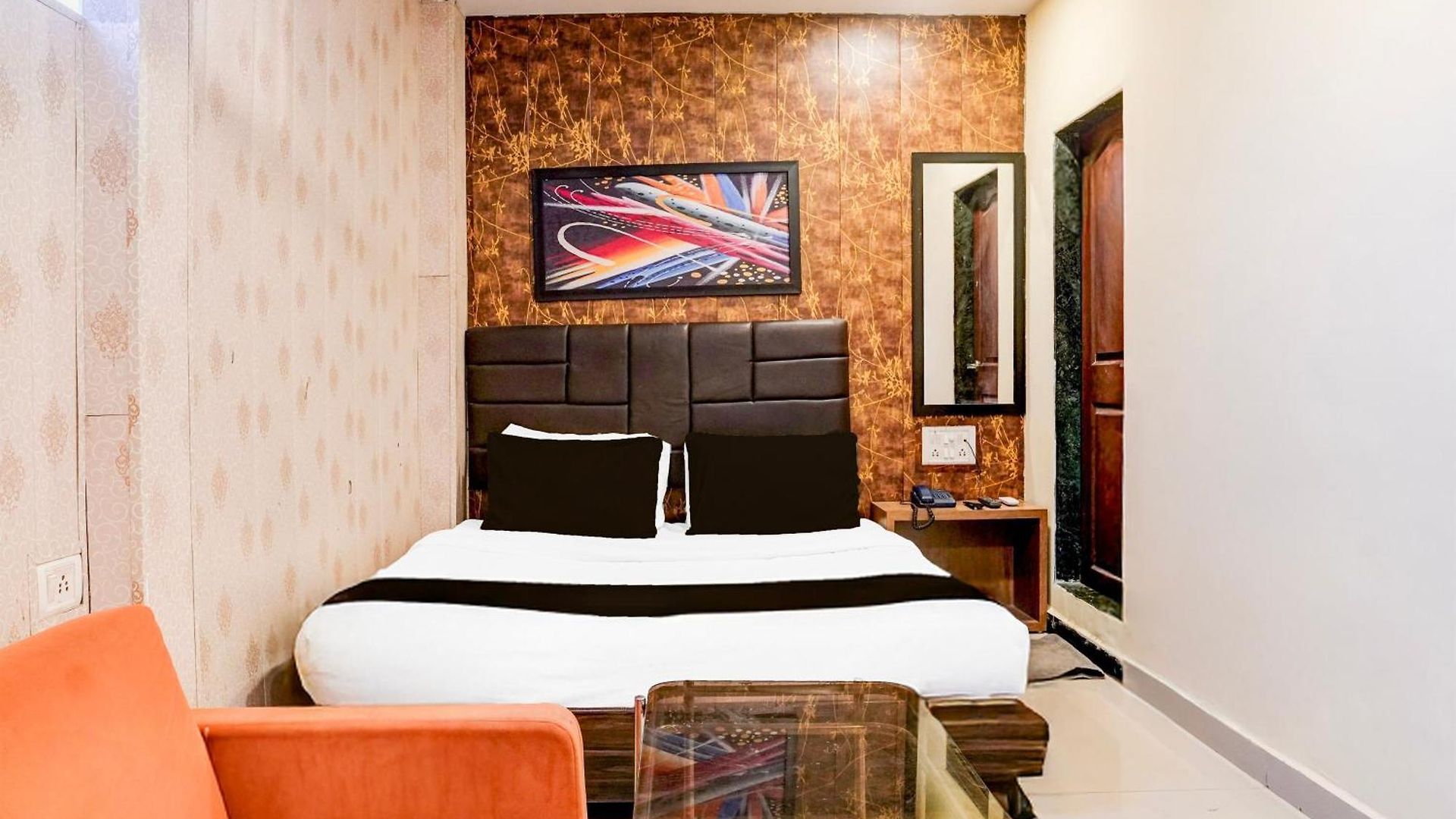 O Aksa Hotel