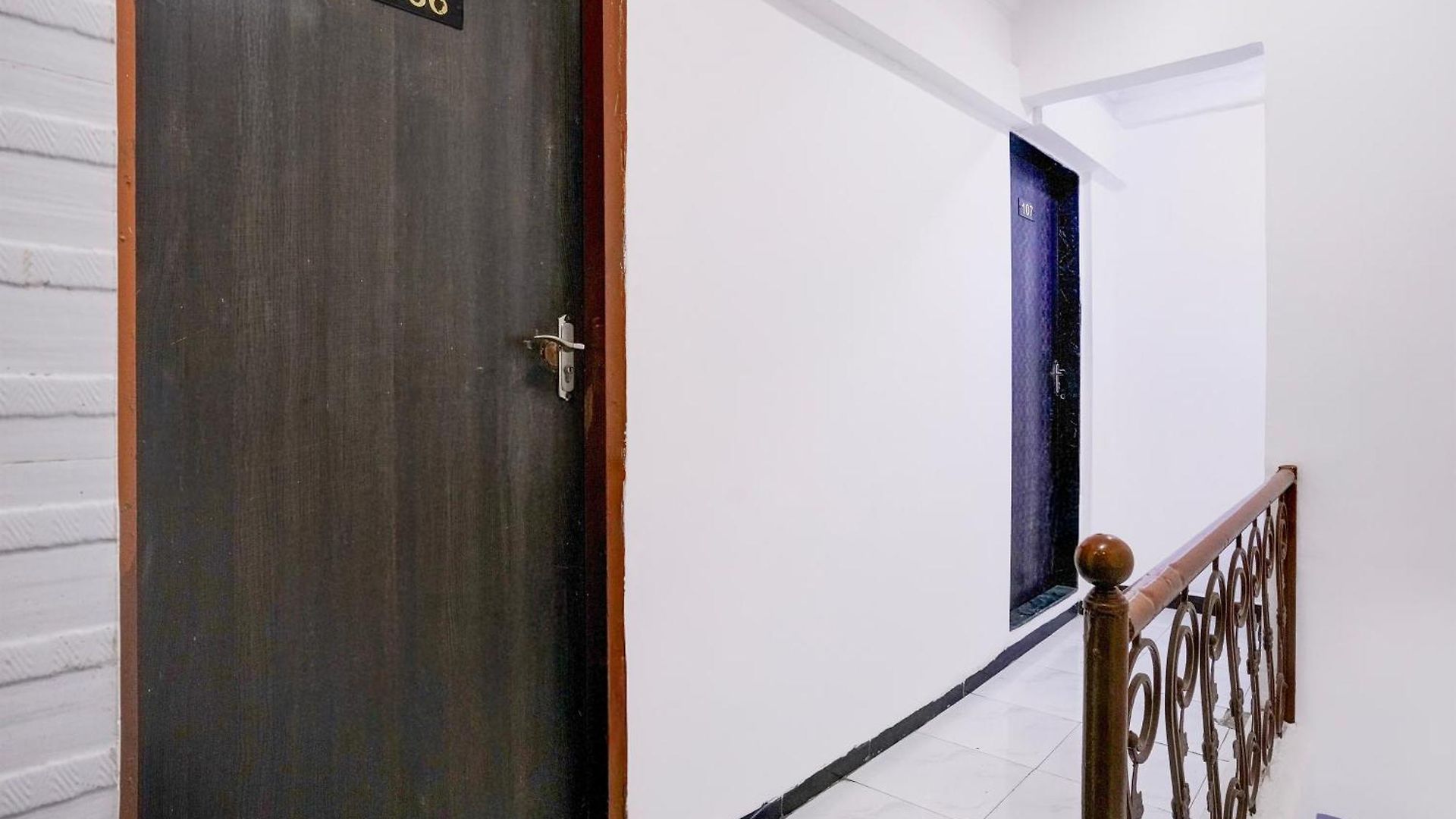 Hotel O Aksa 3*
