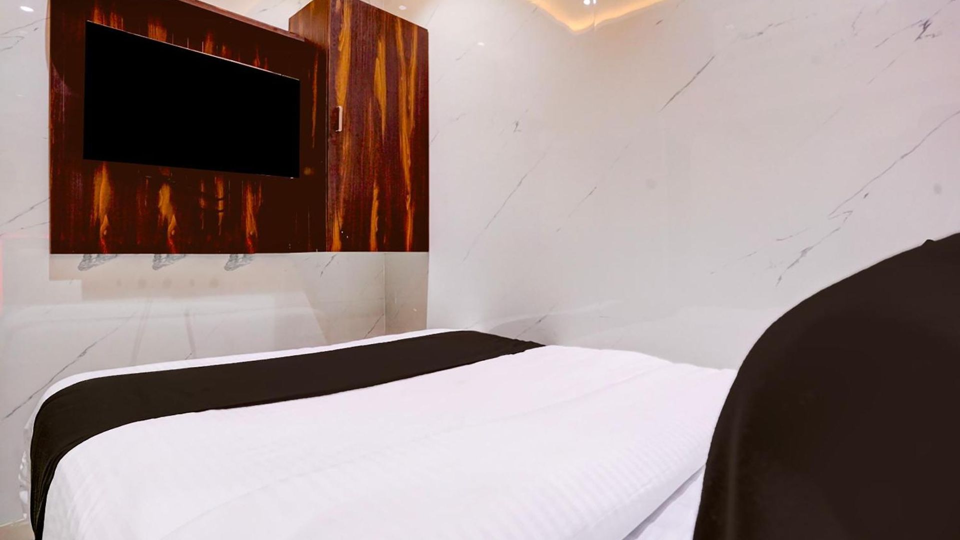O My Choice Hotel Mumbai