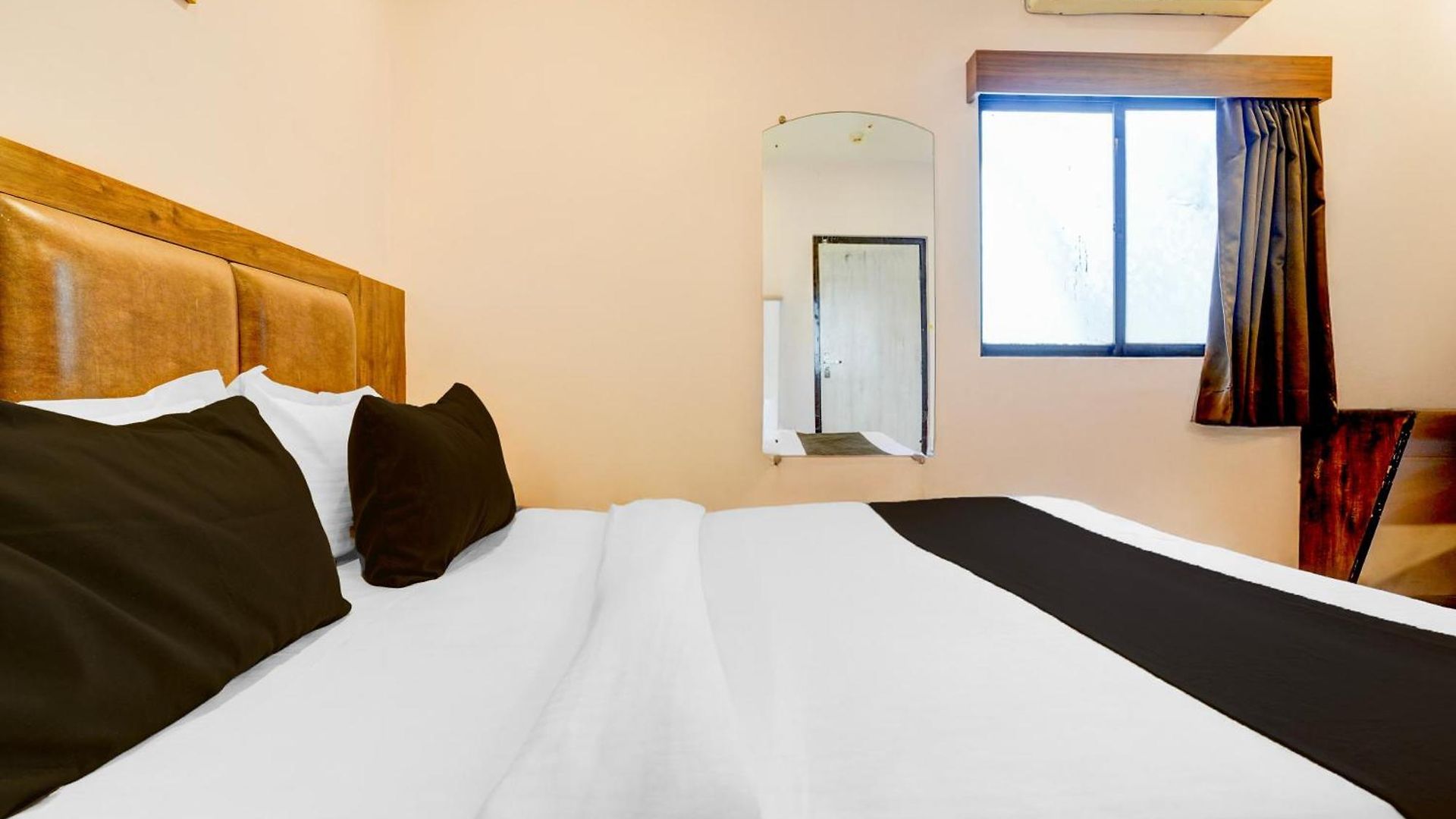Hotel O Tawakkal