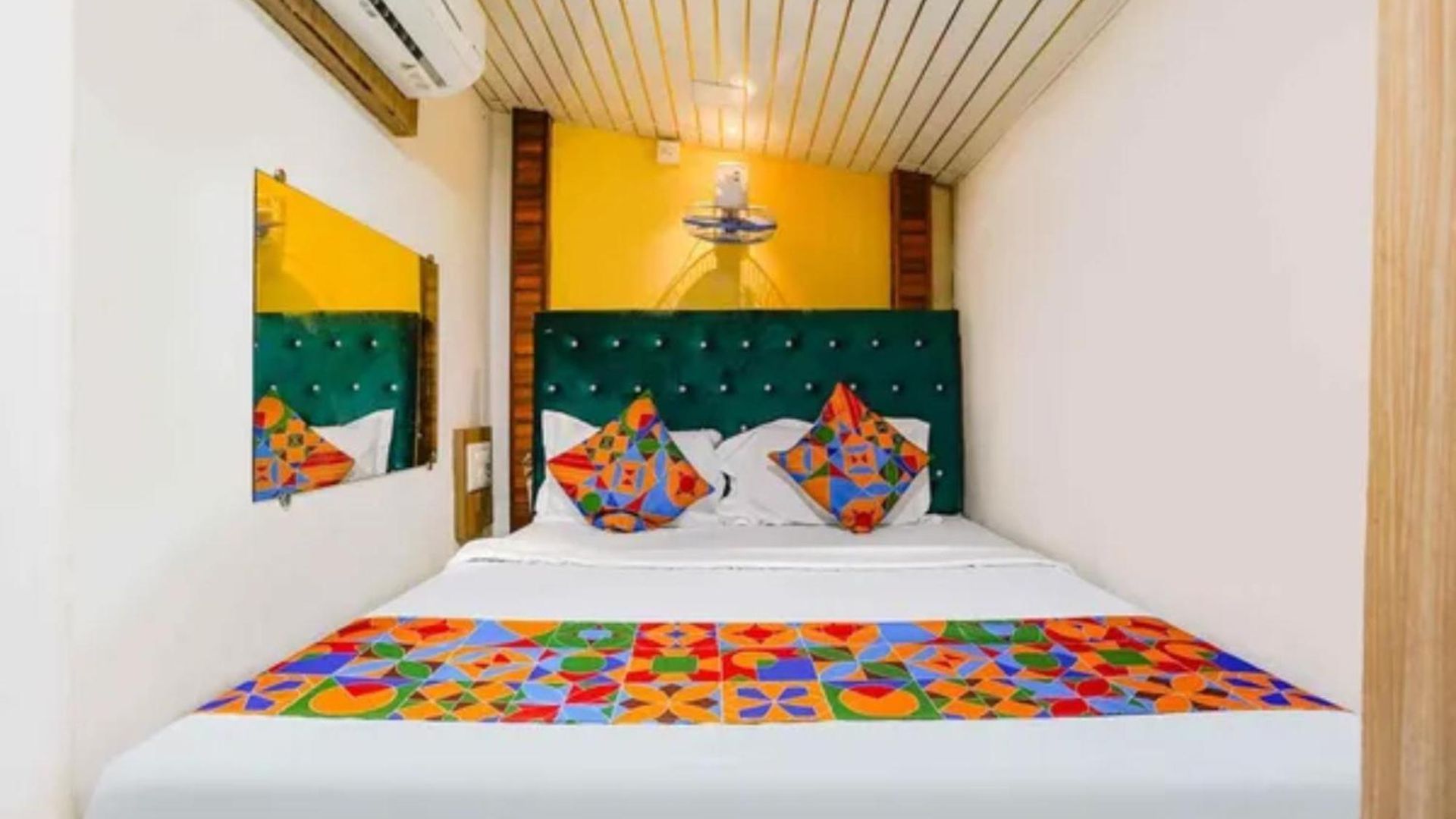Hotel Via Palace 3*