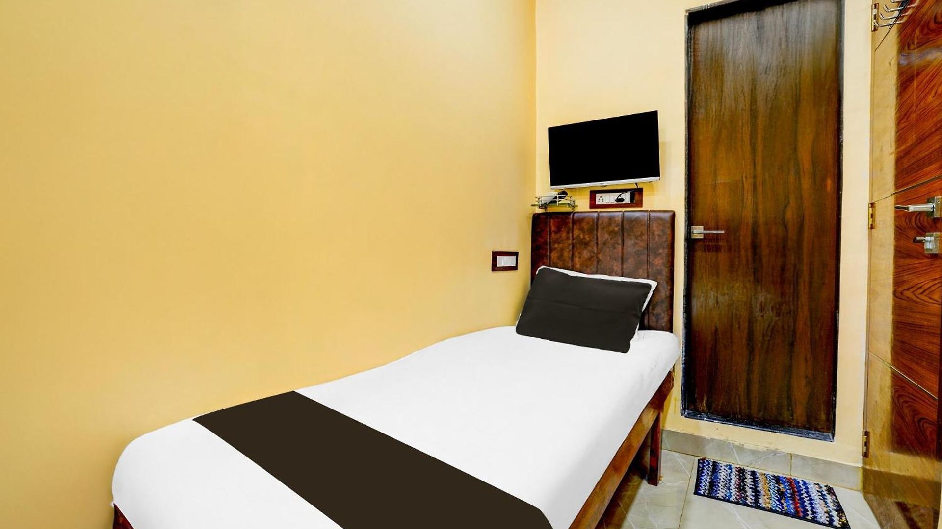 O By Oyo Mm Residency Mumbai
