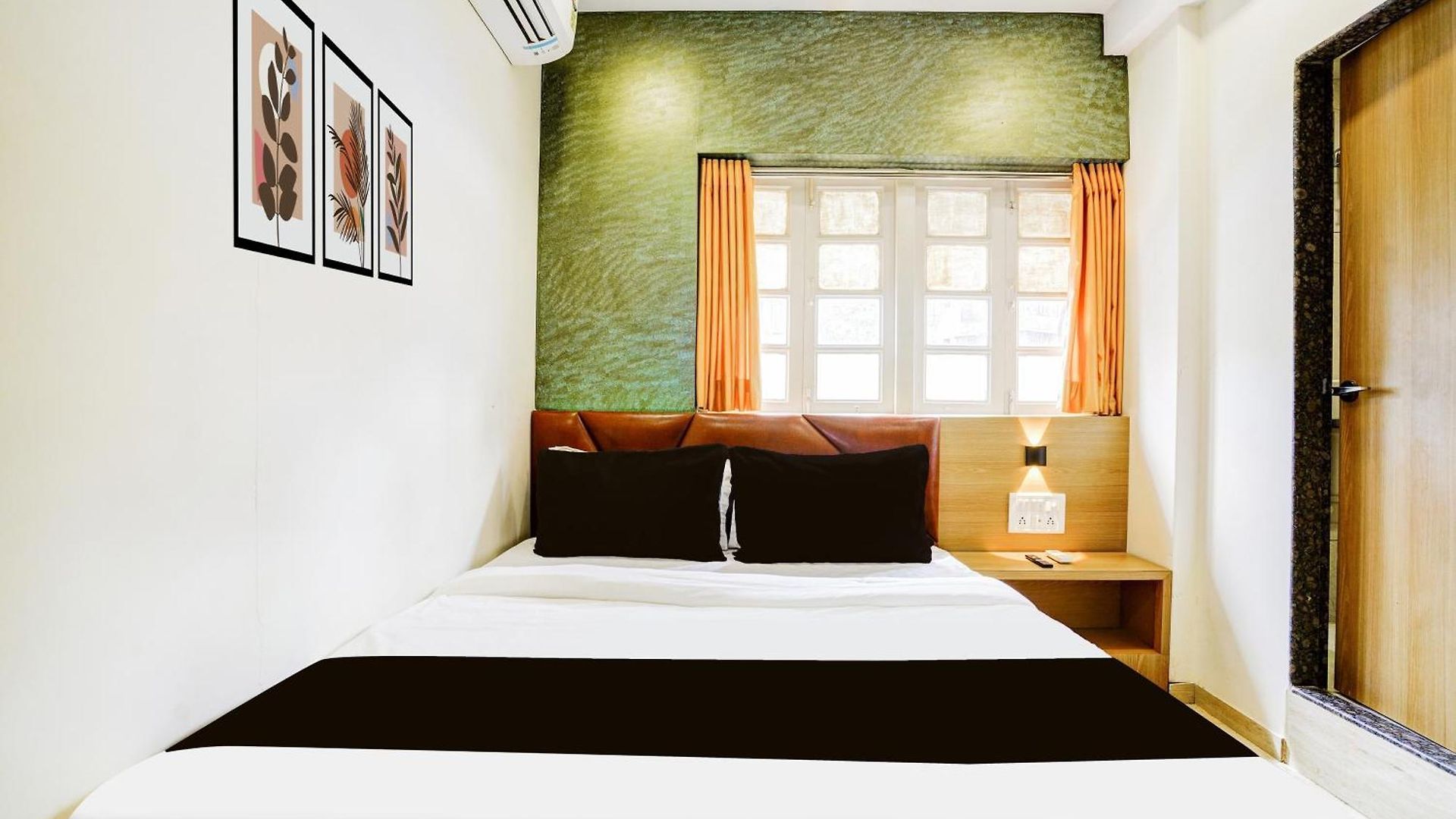 Hotel O Mount Residency 3*