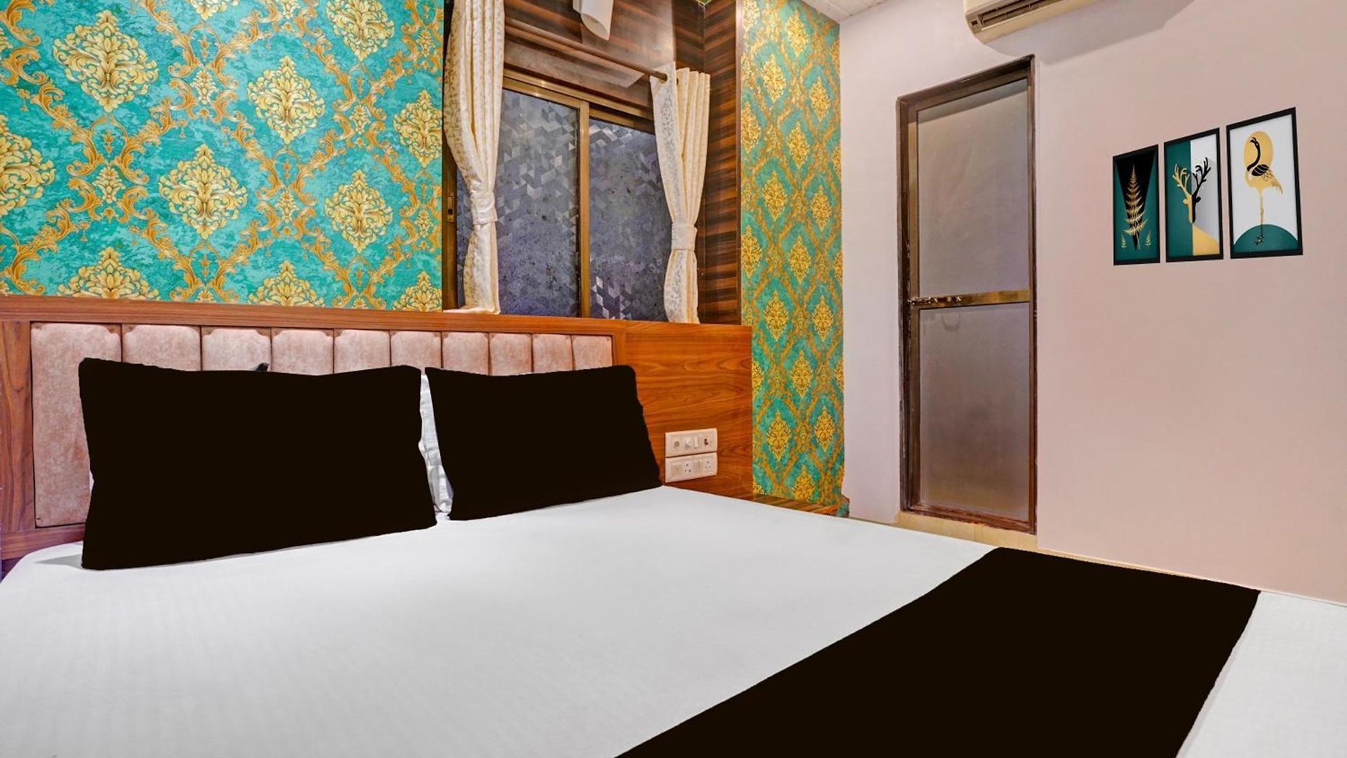 Hotel O Golden