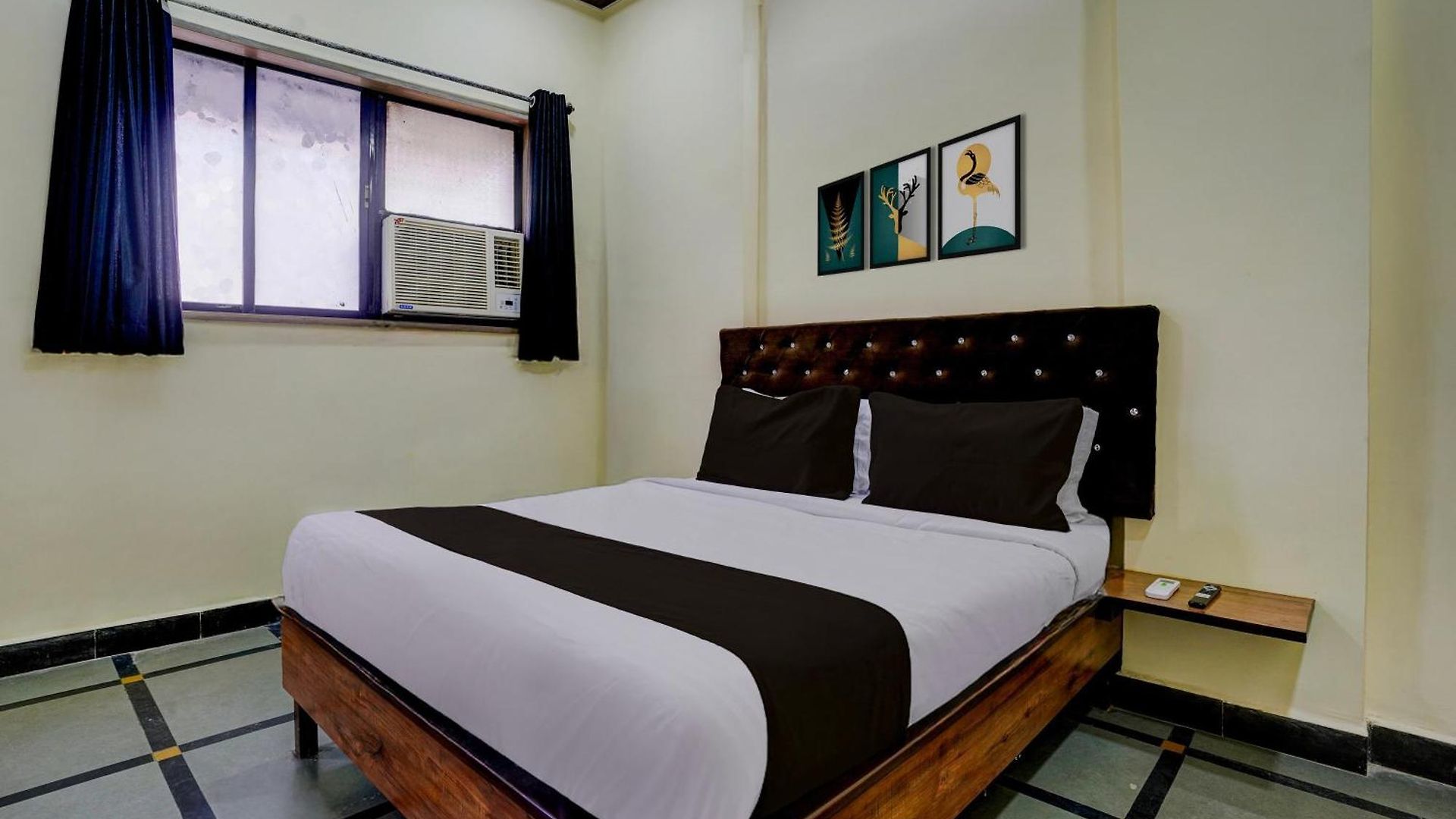 Hotel O Royal Mumbai