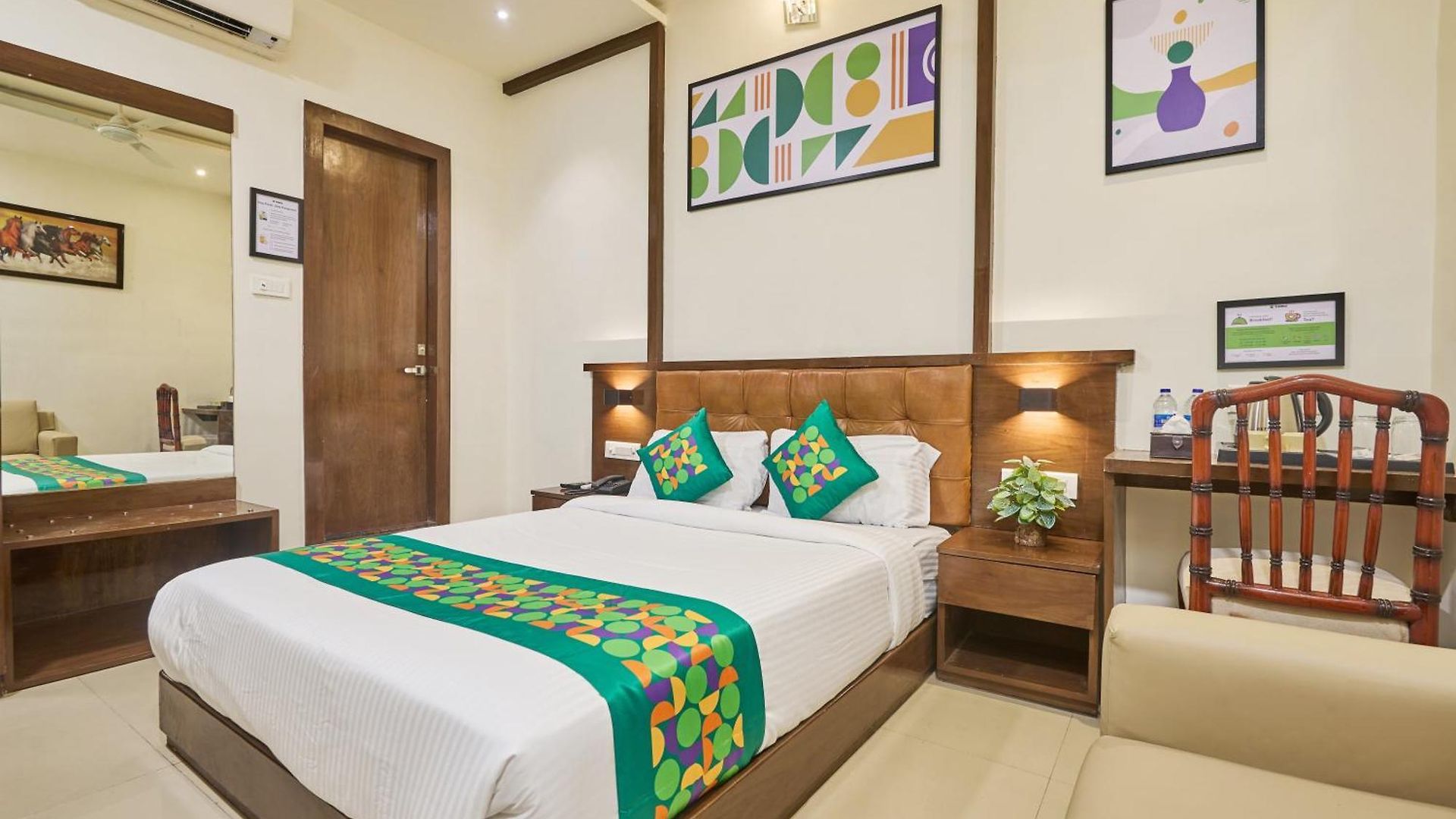 Hotel Empire Suite