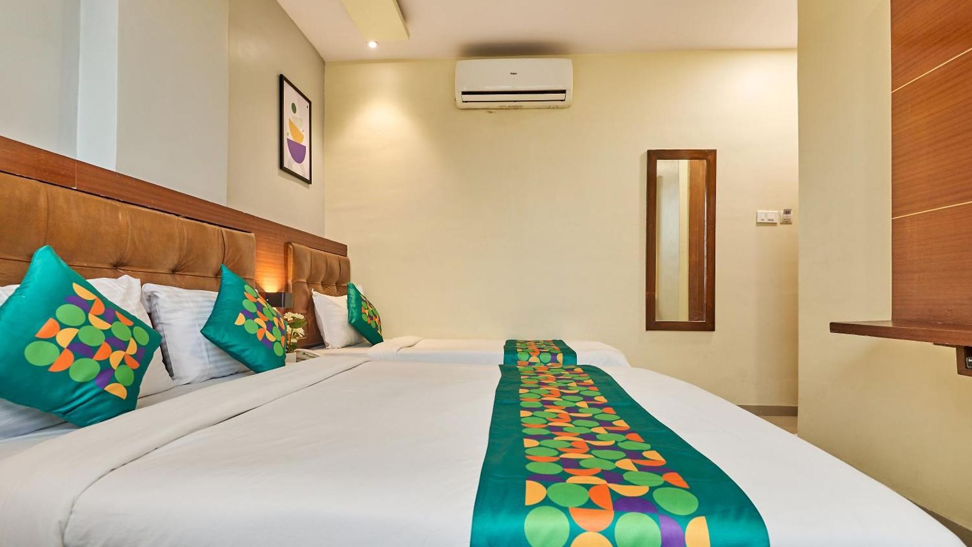 Hotel Empire Suite Hotel Mumbai