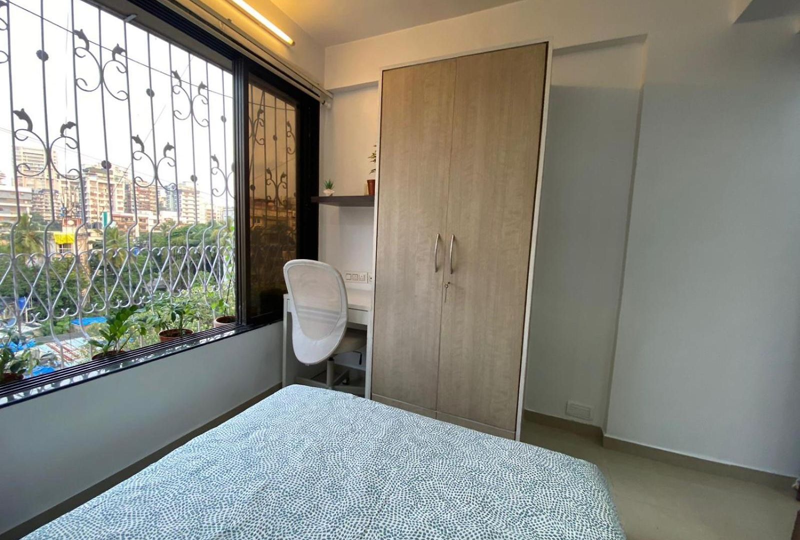 Marita 701 Bandra Beauty 2 Bed 2 Bath Sea View Parking * Mumbai