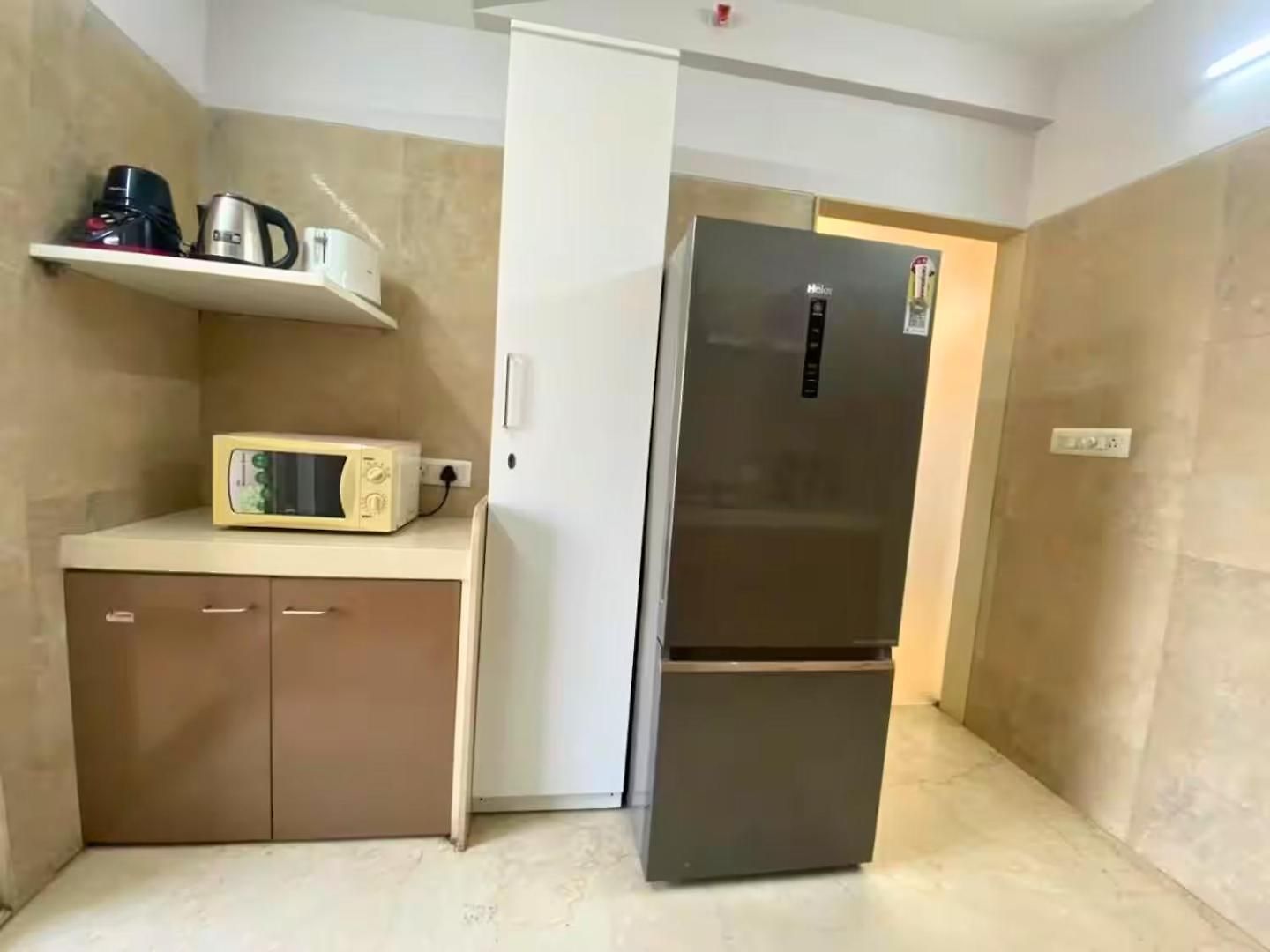 Connekthomes - 5 Star 3bed3bath Luxury Pool, Gym Near Airport Bkc Apartment *