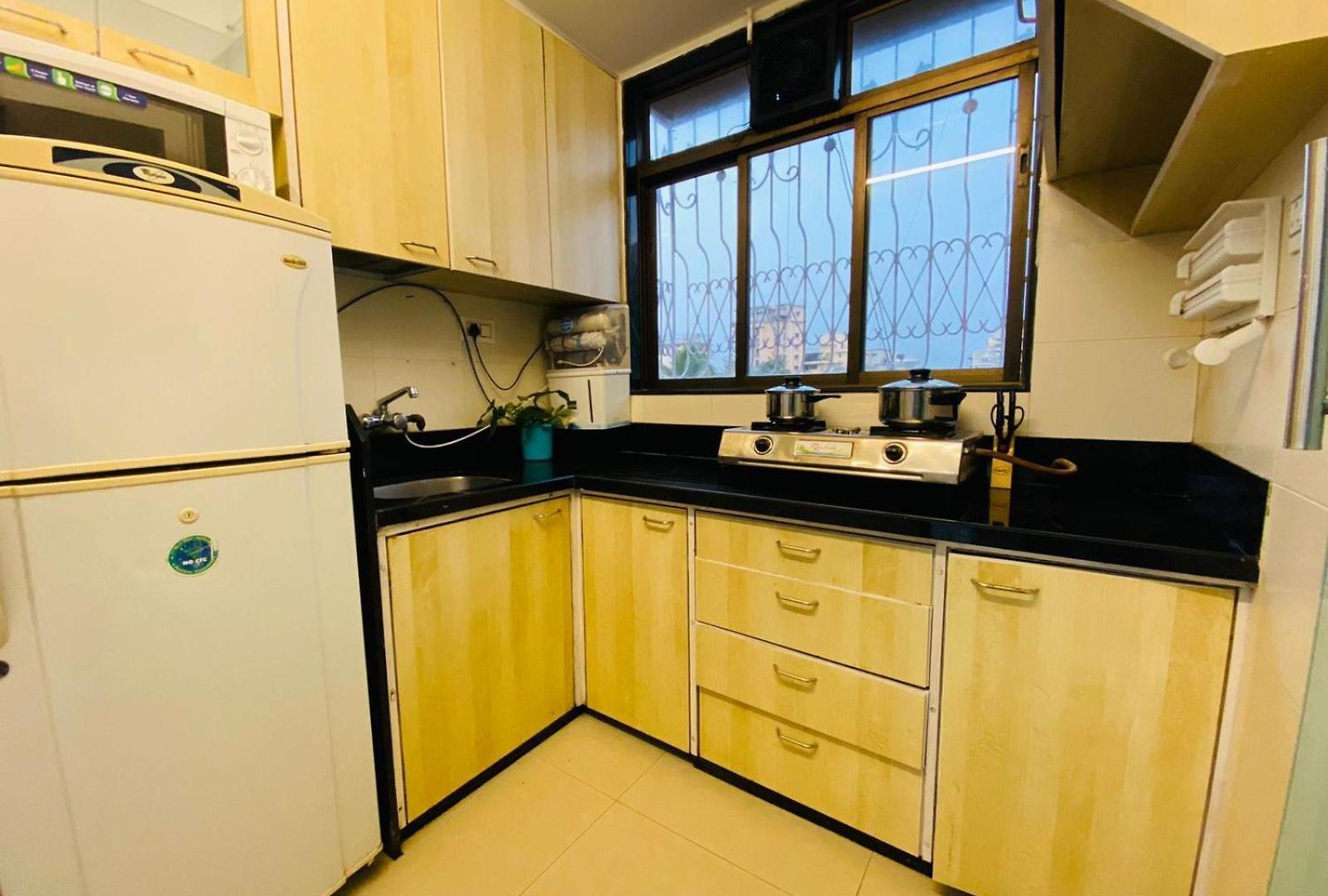 Marita 701 Bandra Beauty 2 Bed 2 Bath Sea View Parking Mumbai
