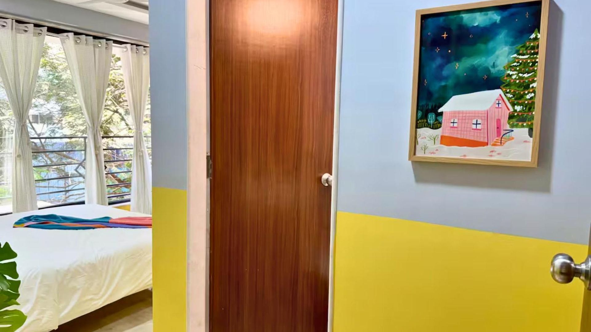 Modern 2 Bedroom Bandra Trendy Location Apartment