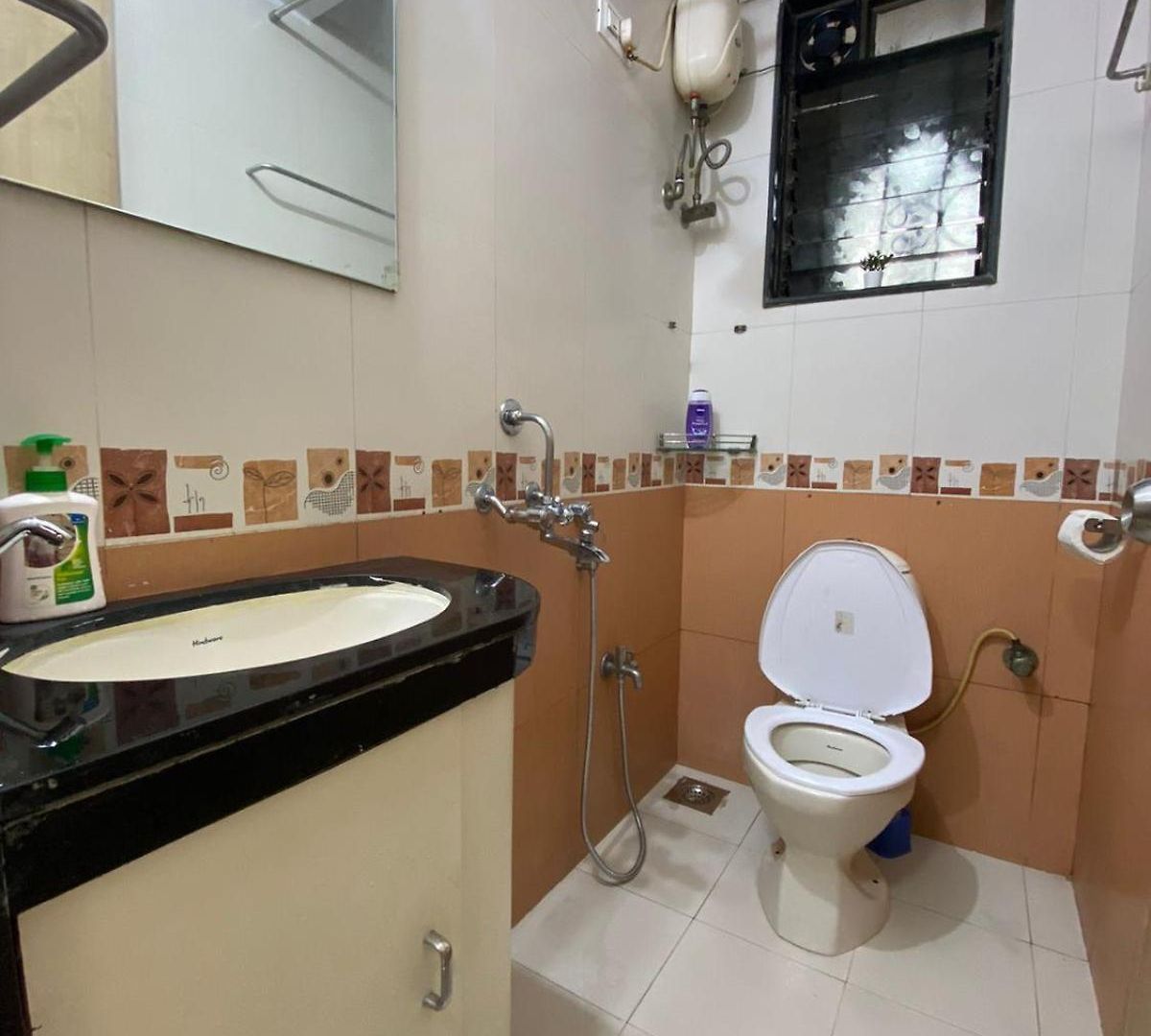 Marita 701 Bandra Beauty 2 Bed 2 Bath Sea View Parking Mumbai